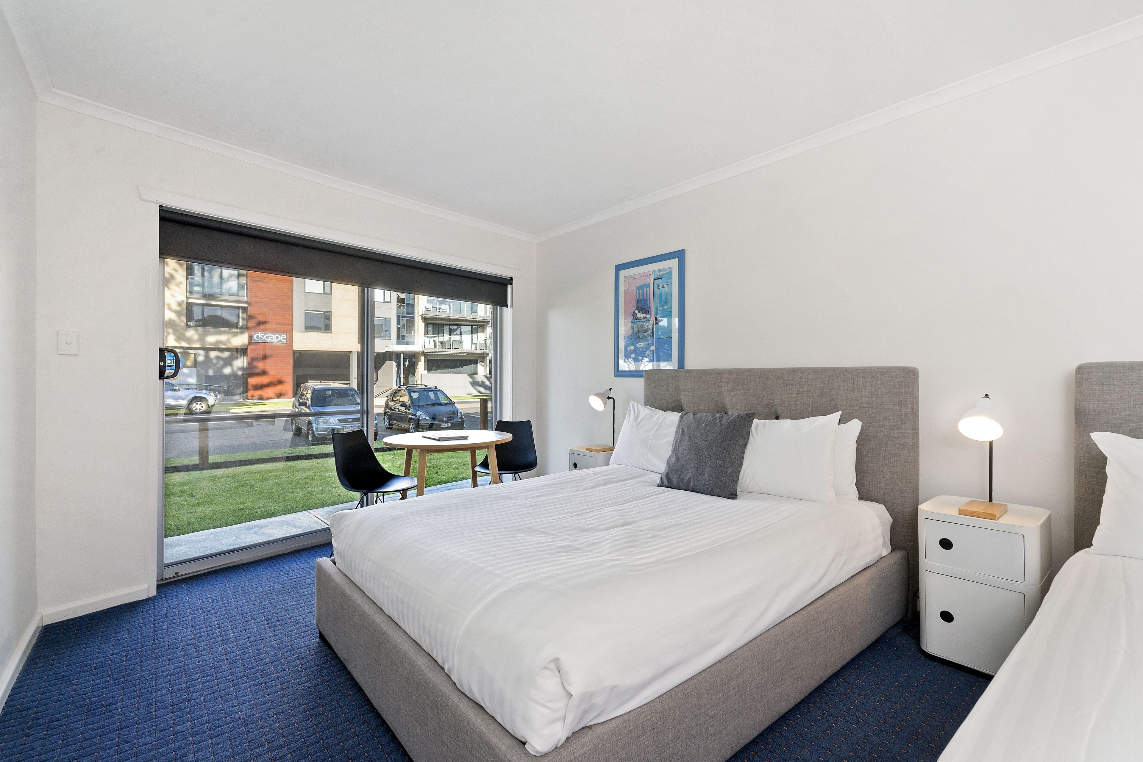 NORTH PIER HOTEL