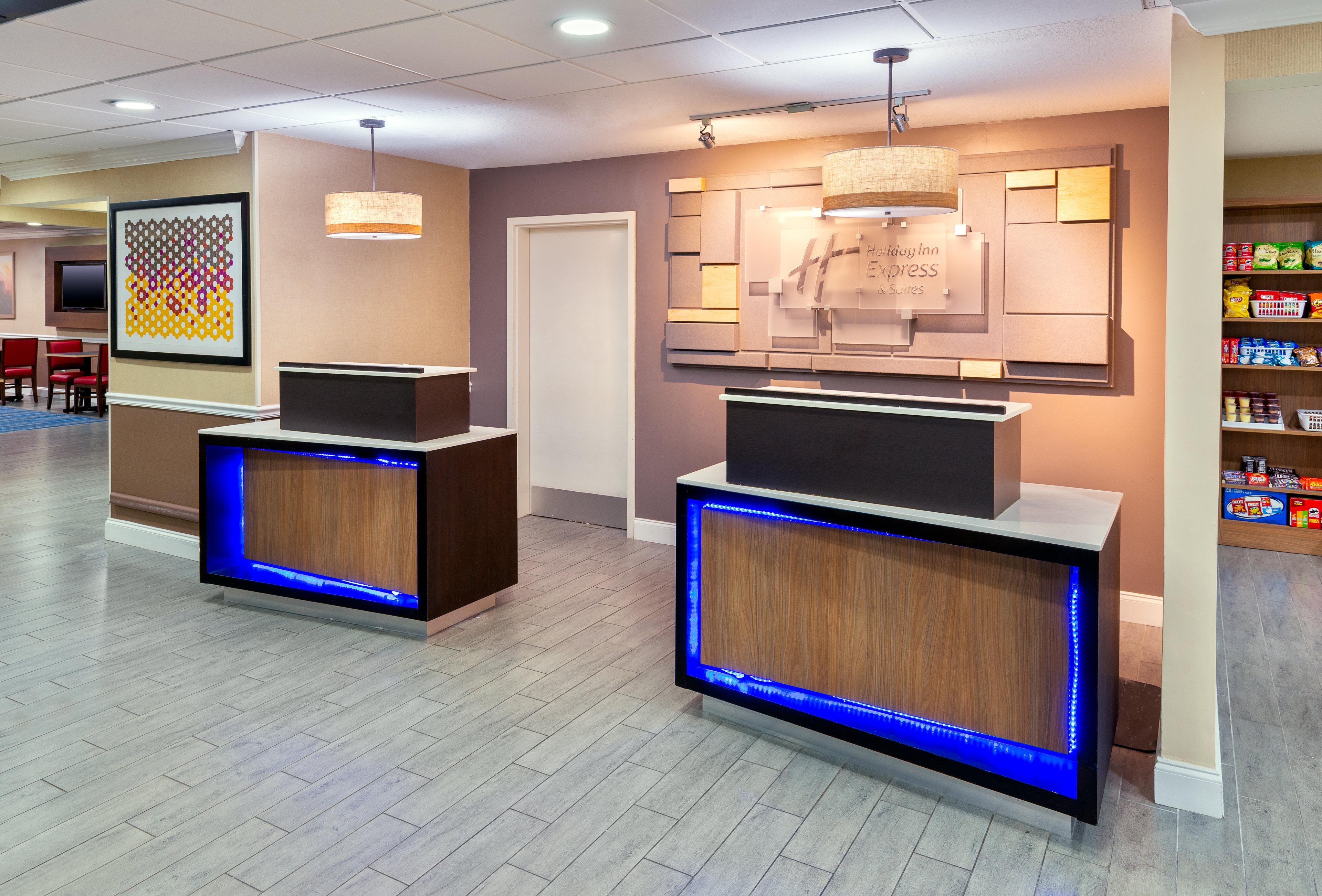 Holiday Inn Express & Suites Naples North - Bonita Springs by IHG