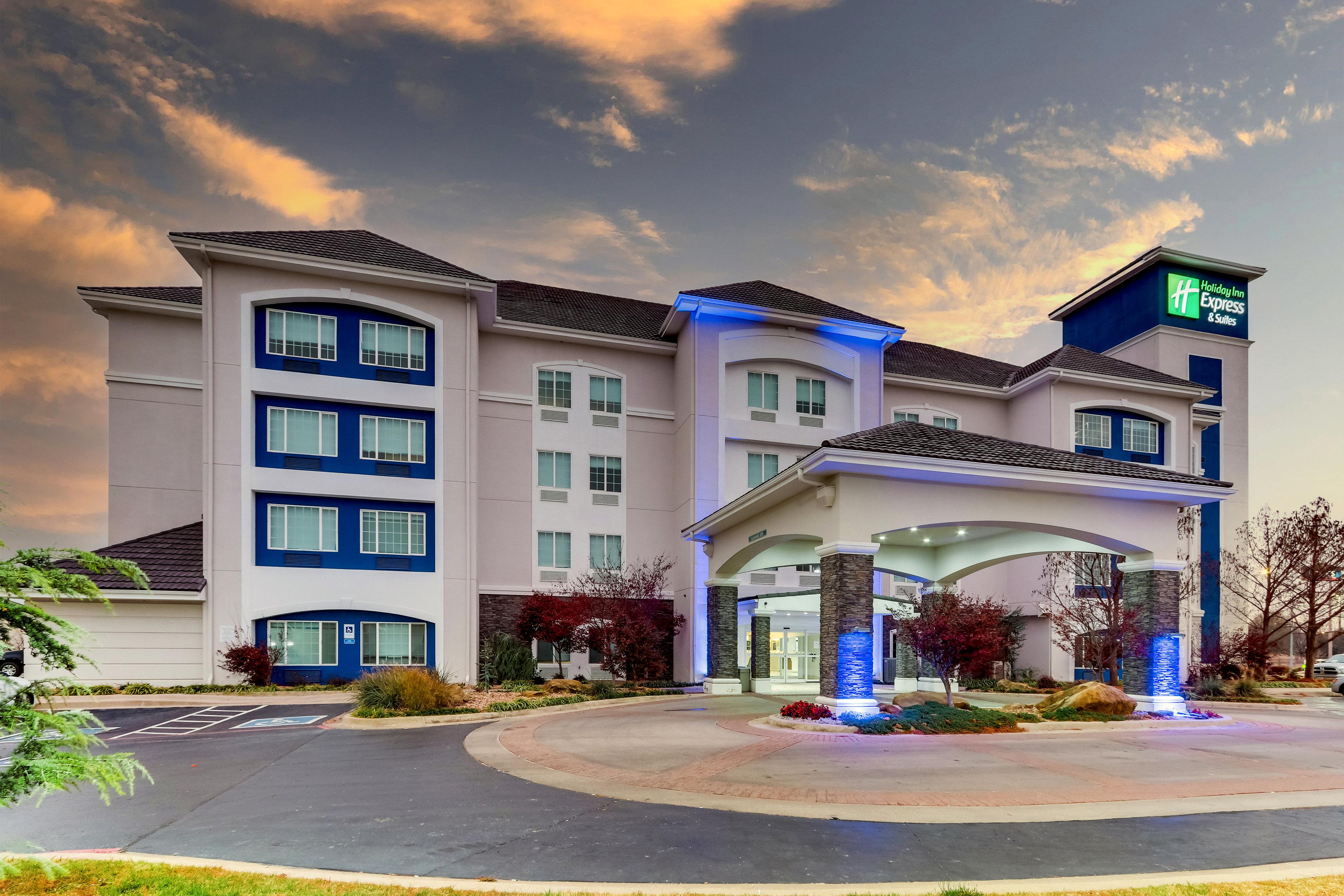 HOLIDAY INN EXP STES ARDMORE BY IHG