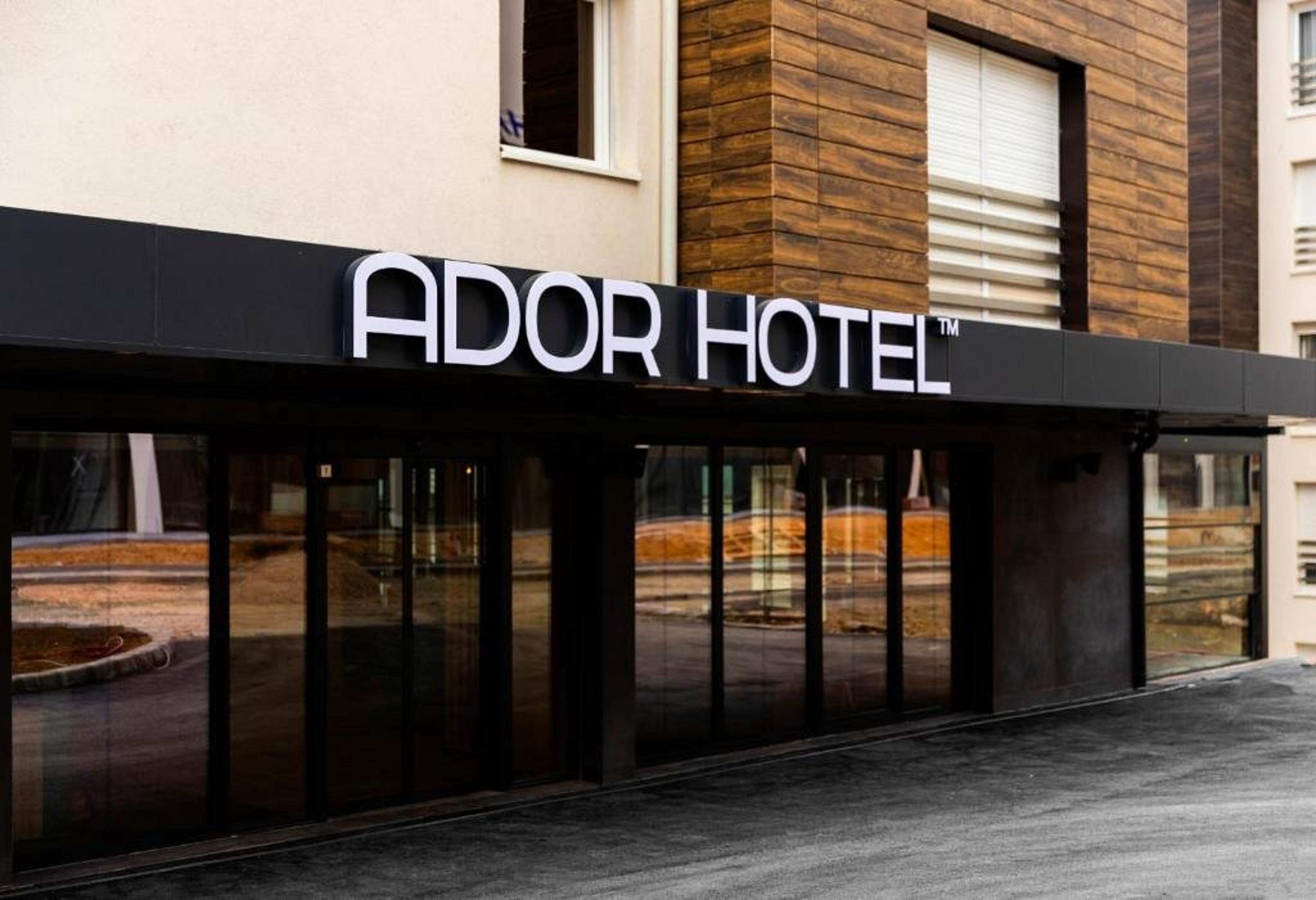 ADOR HOTEL PRISHTINA