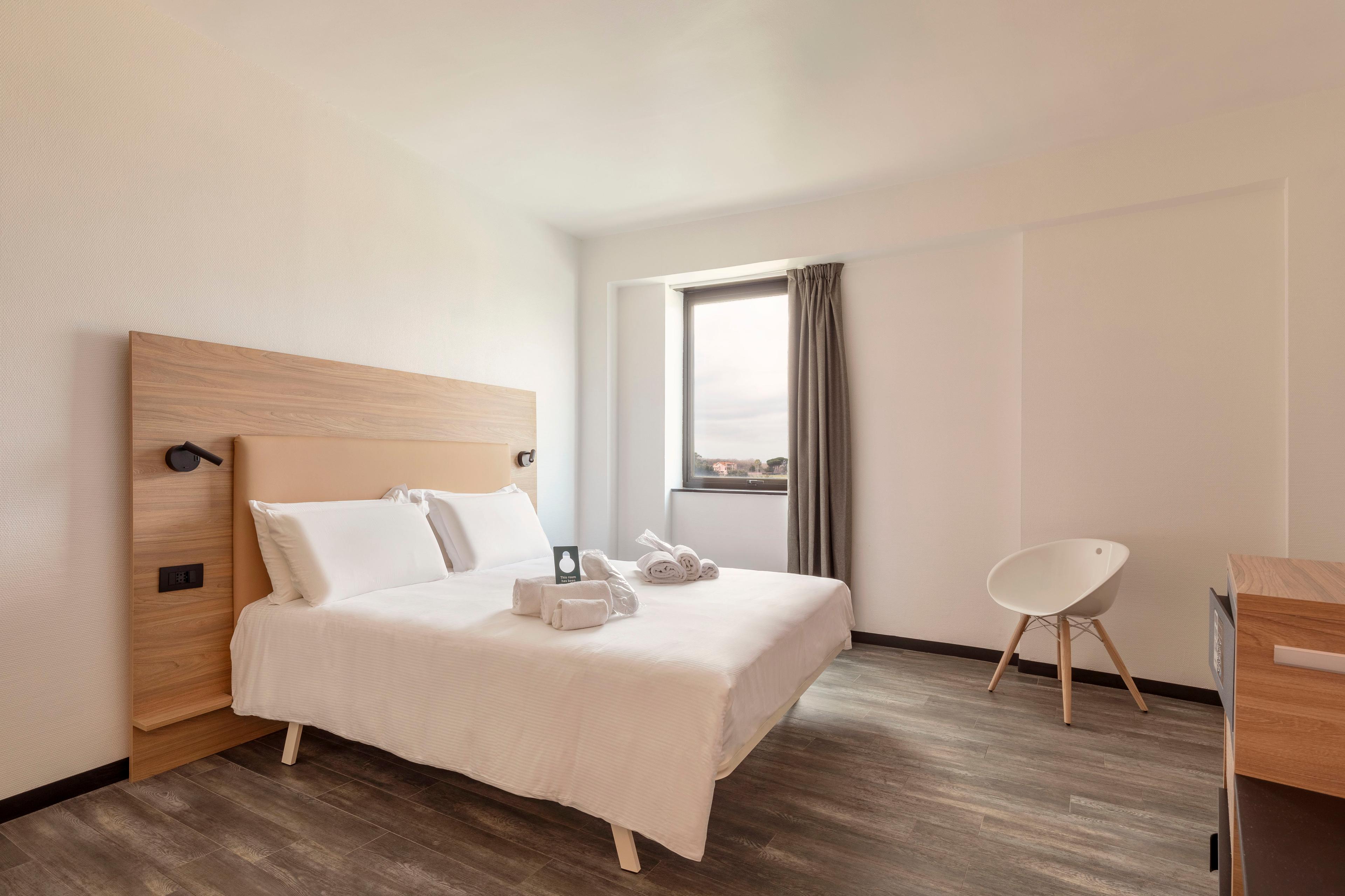B-B HOTEL POMEZIA ROMA