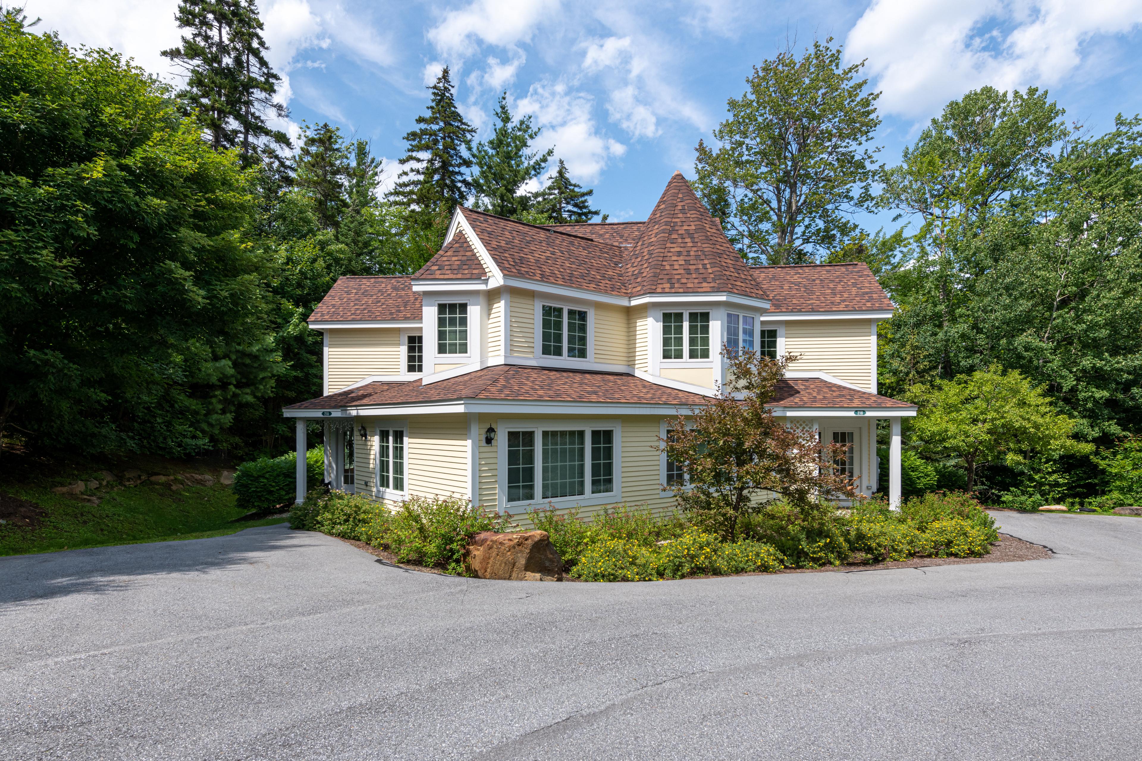 MOUNT SNOW LODGING