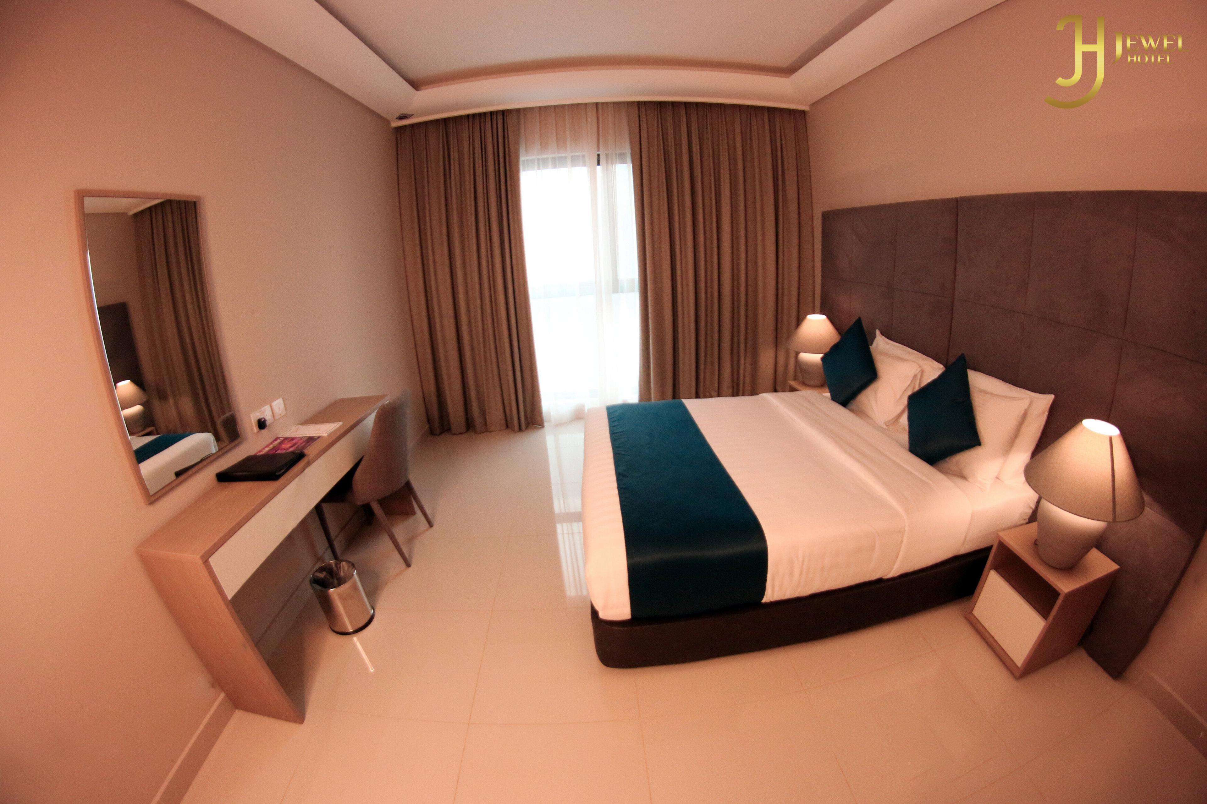 THE JEWEL HOTEL