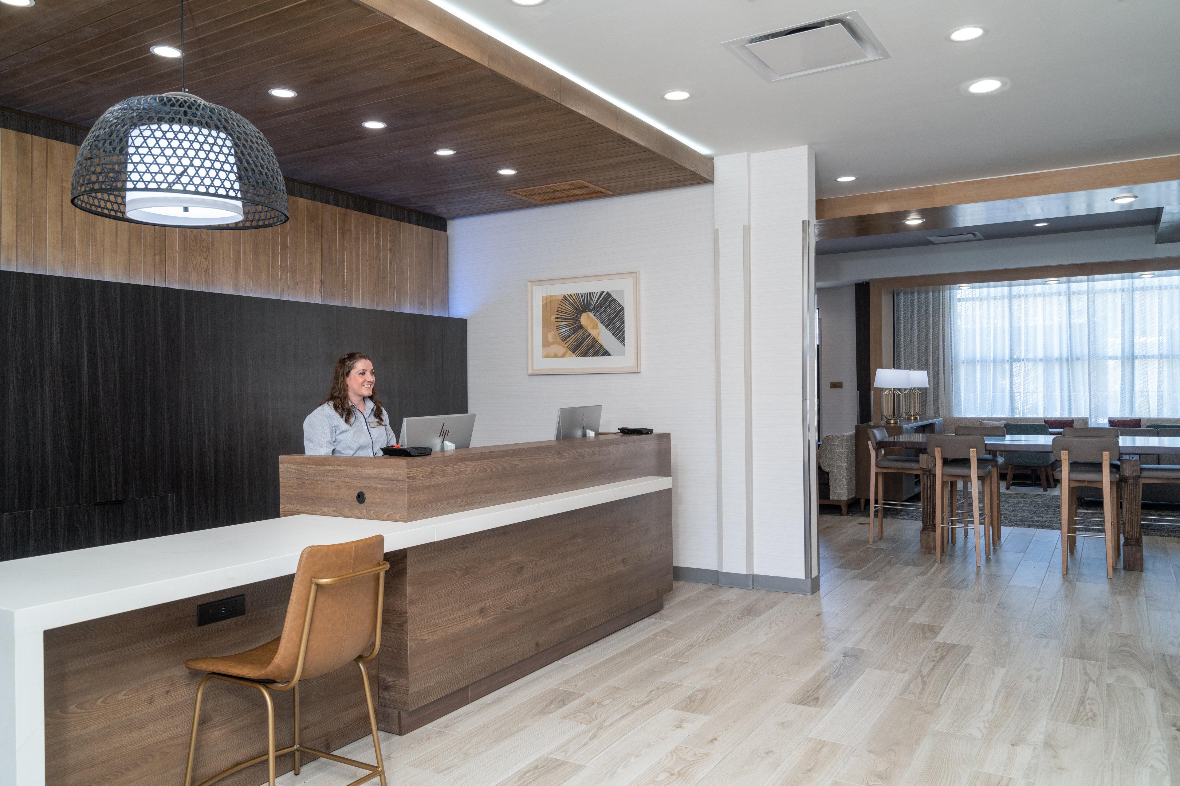 STAYBRIDGE SUITES FLOWOOD