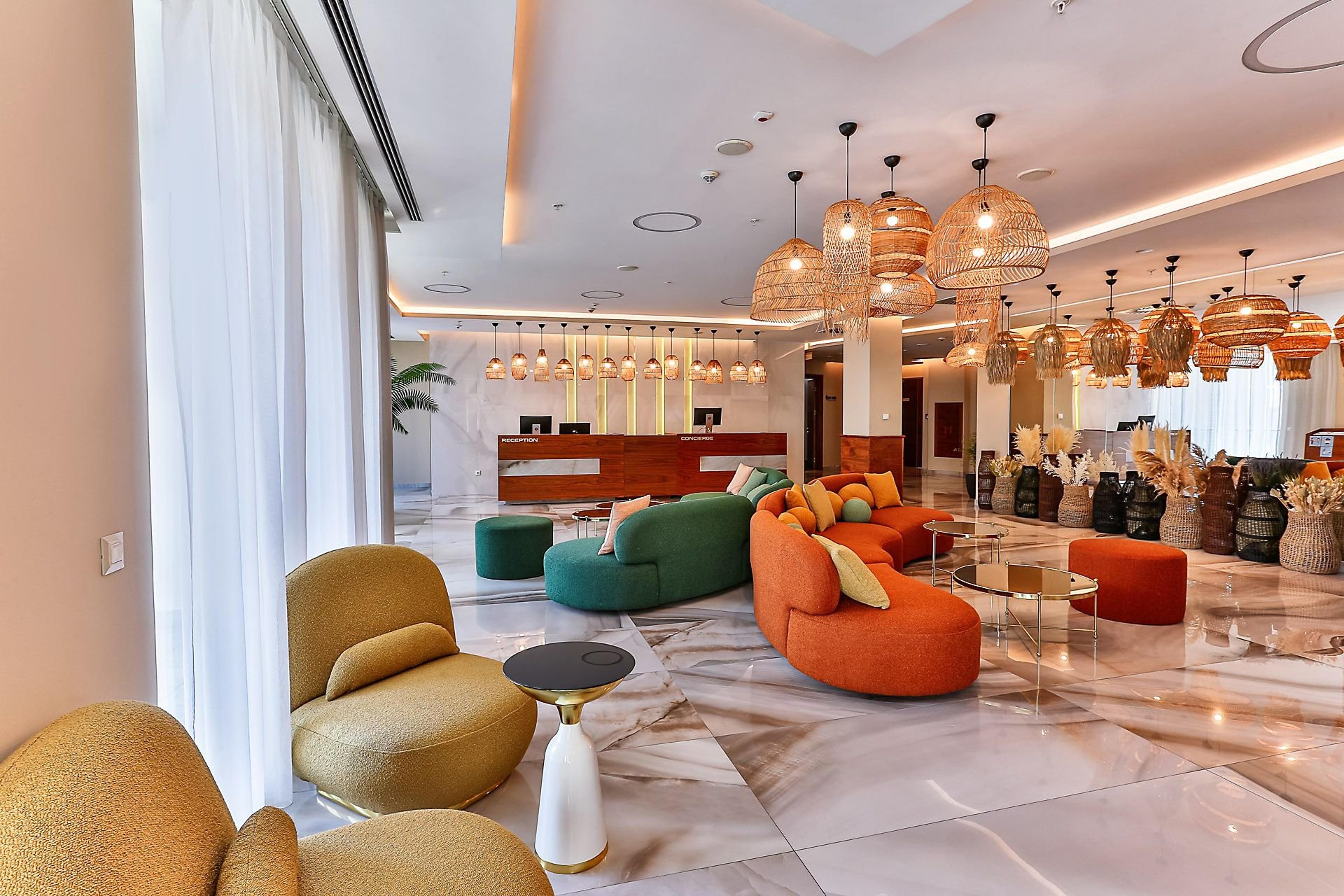HOTEL PLAZA