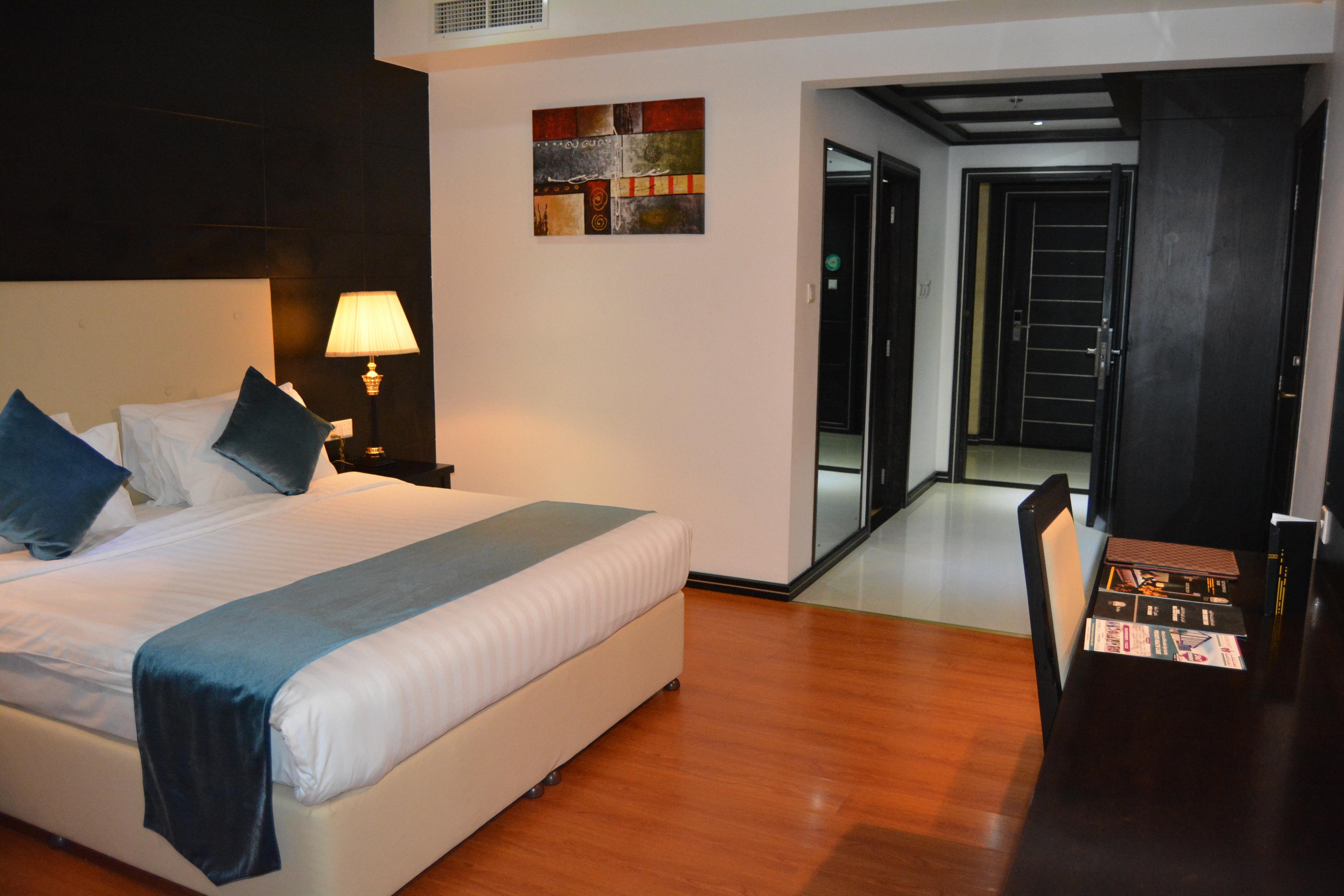 THE OLIVE HOTEL JUFFAIR