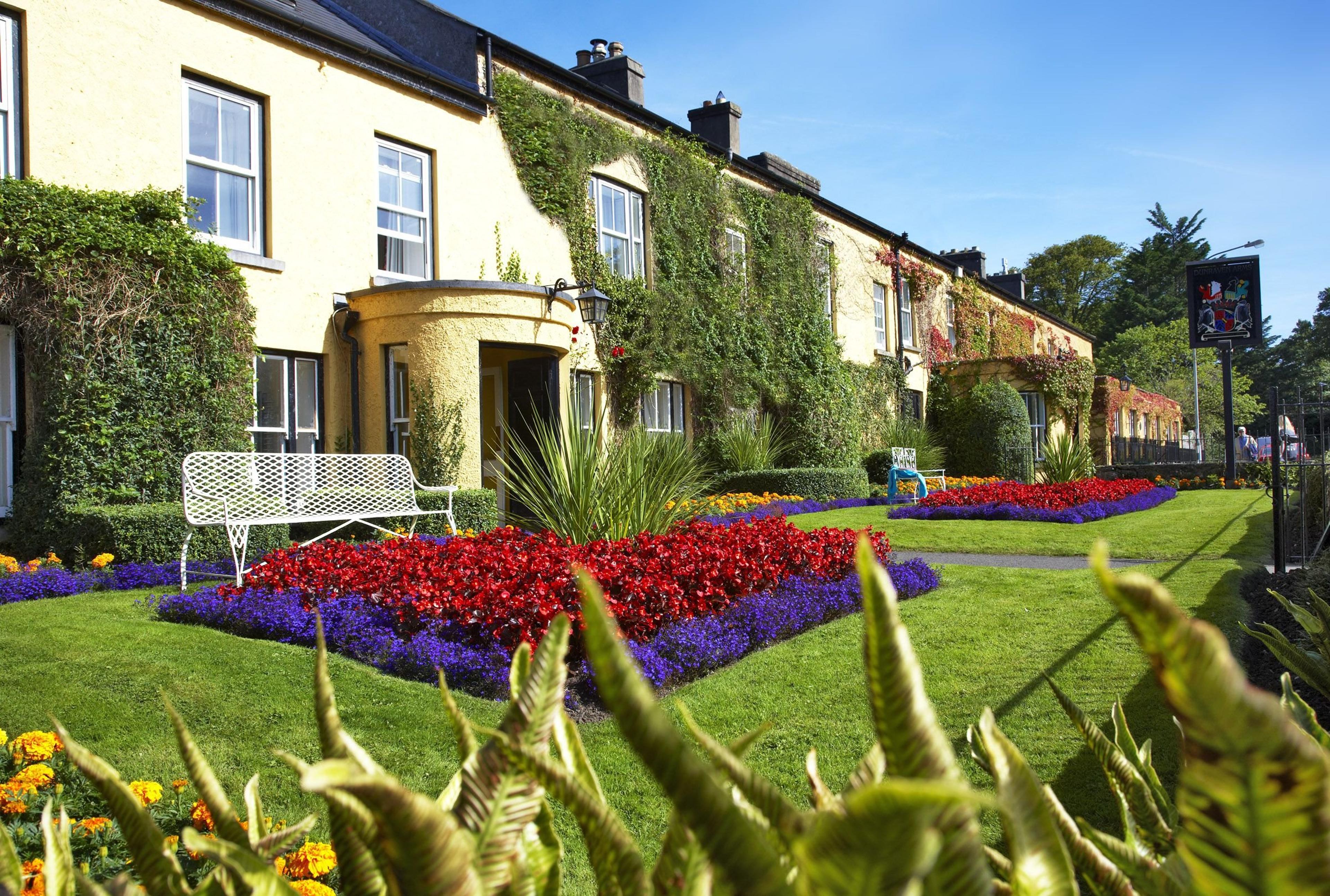 THE DUNRAVEN ARMS HOTEL
