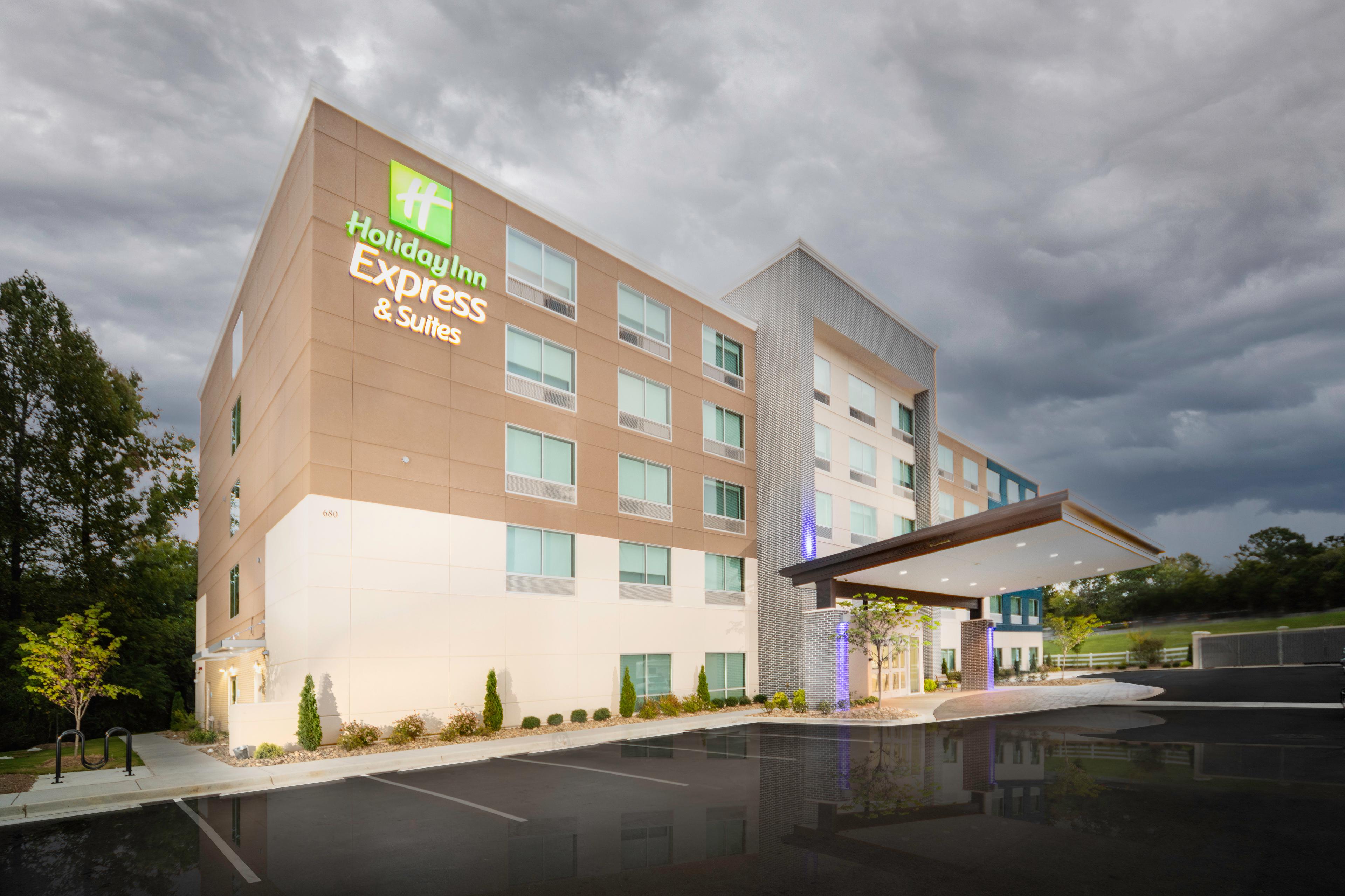 HOLIDAY INN EXP STES ROCK HILL BY I