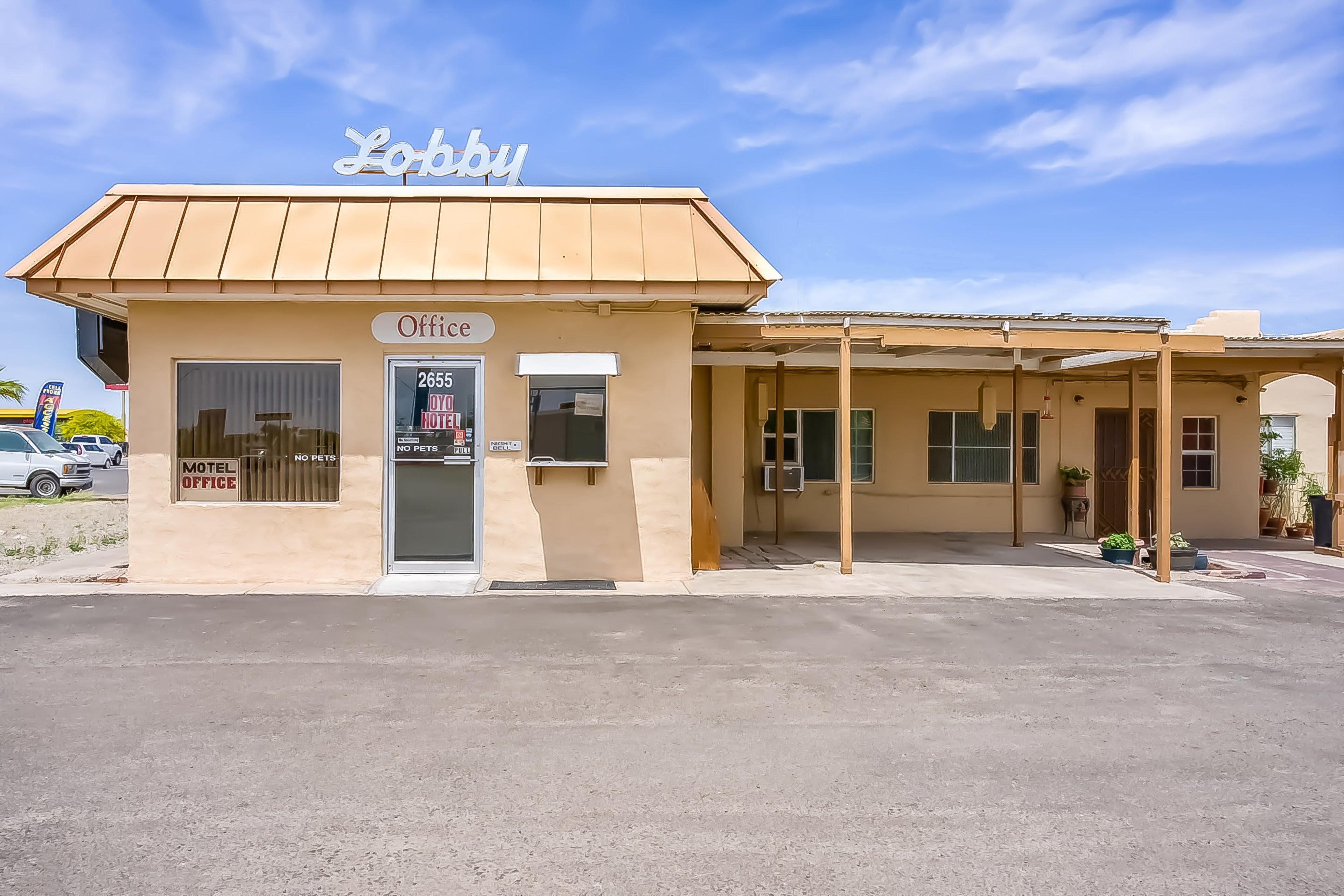 OYO HOTEL YUMA AZ - I-8 US-95