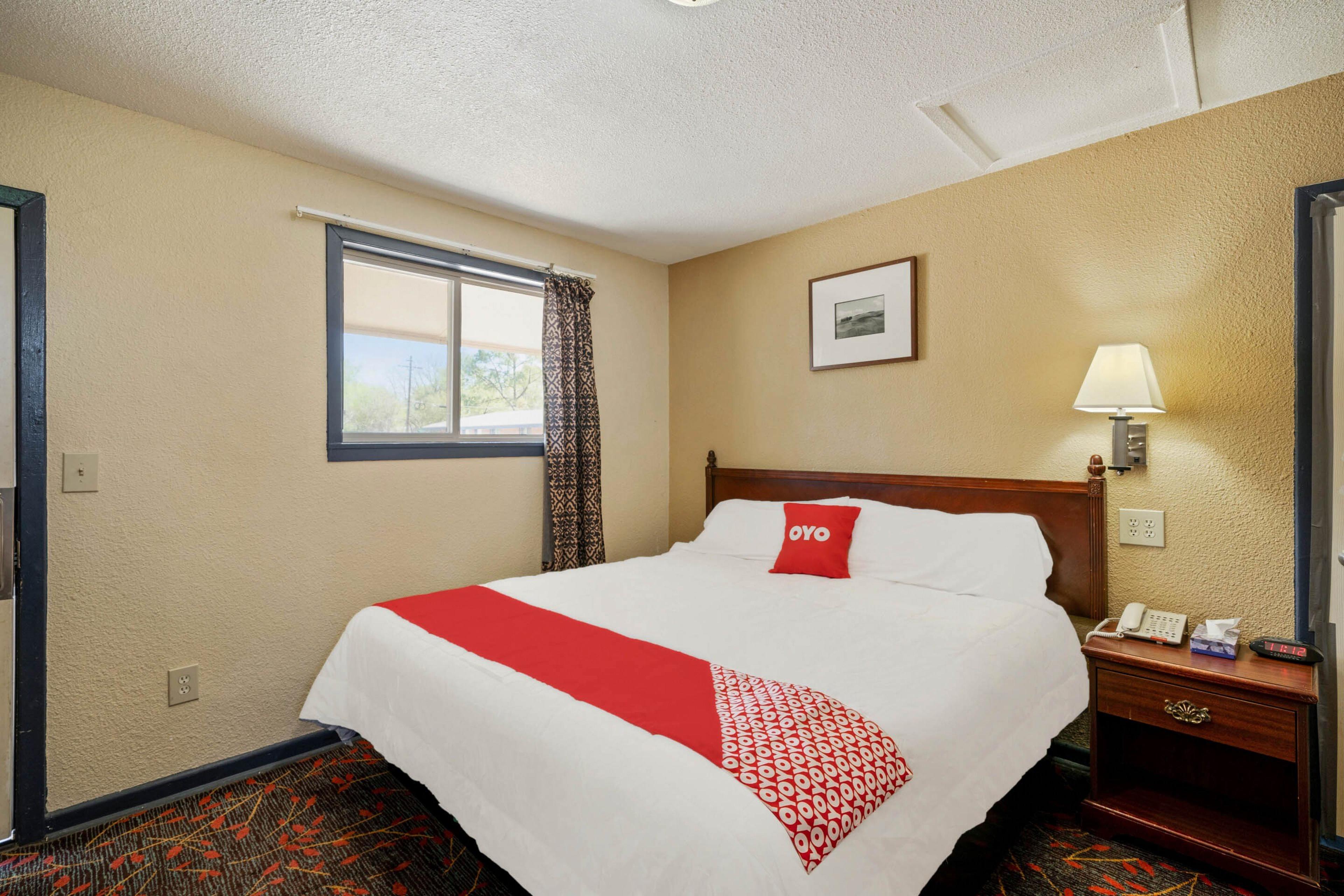 HOTEL LULING TX DOWNTOWN I-10