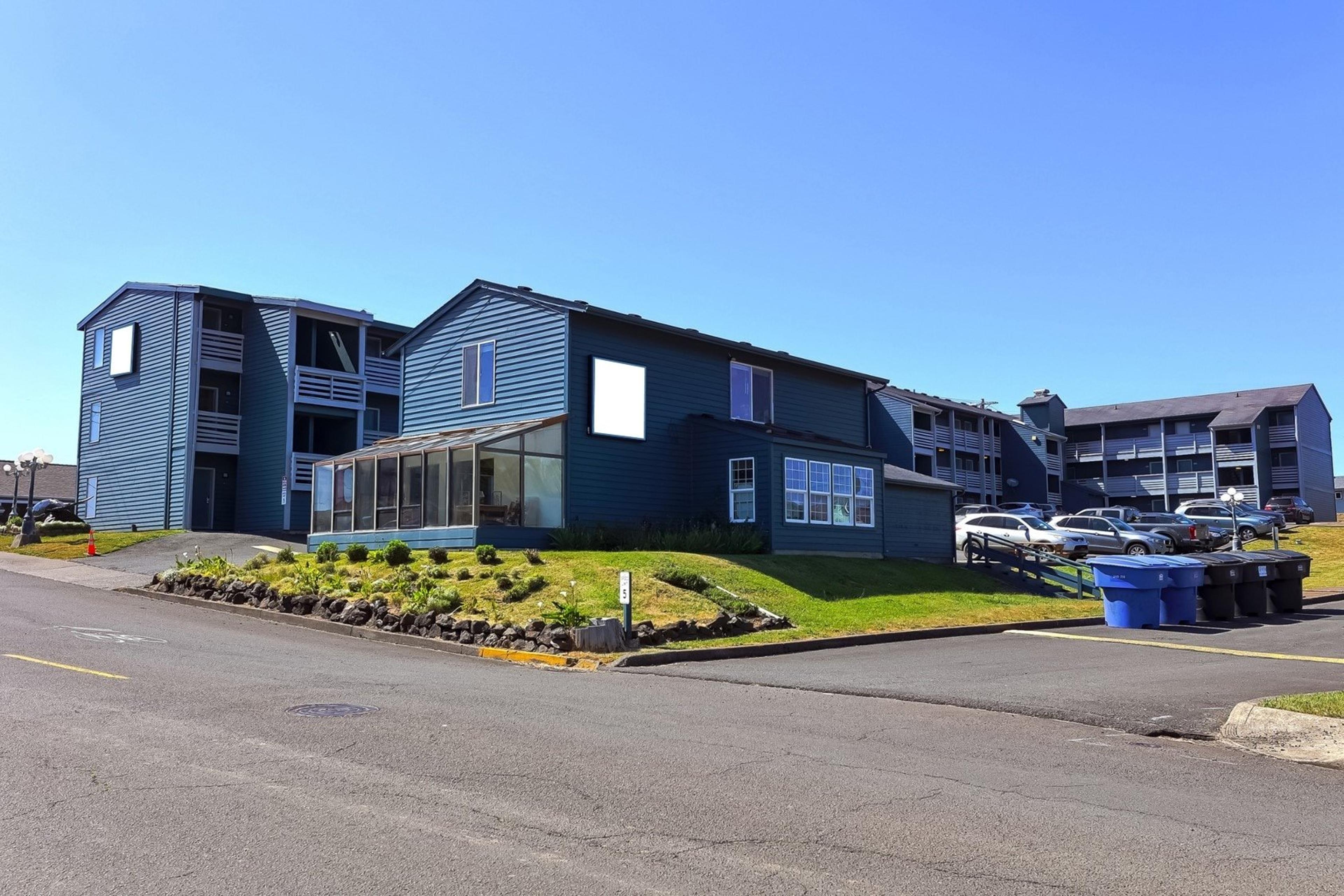 OYO WAVES HOTEL NEWPORT OR