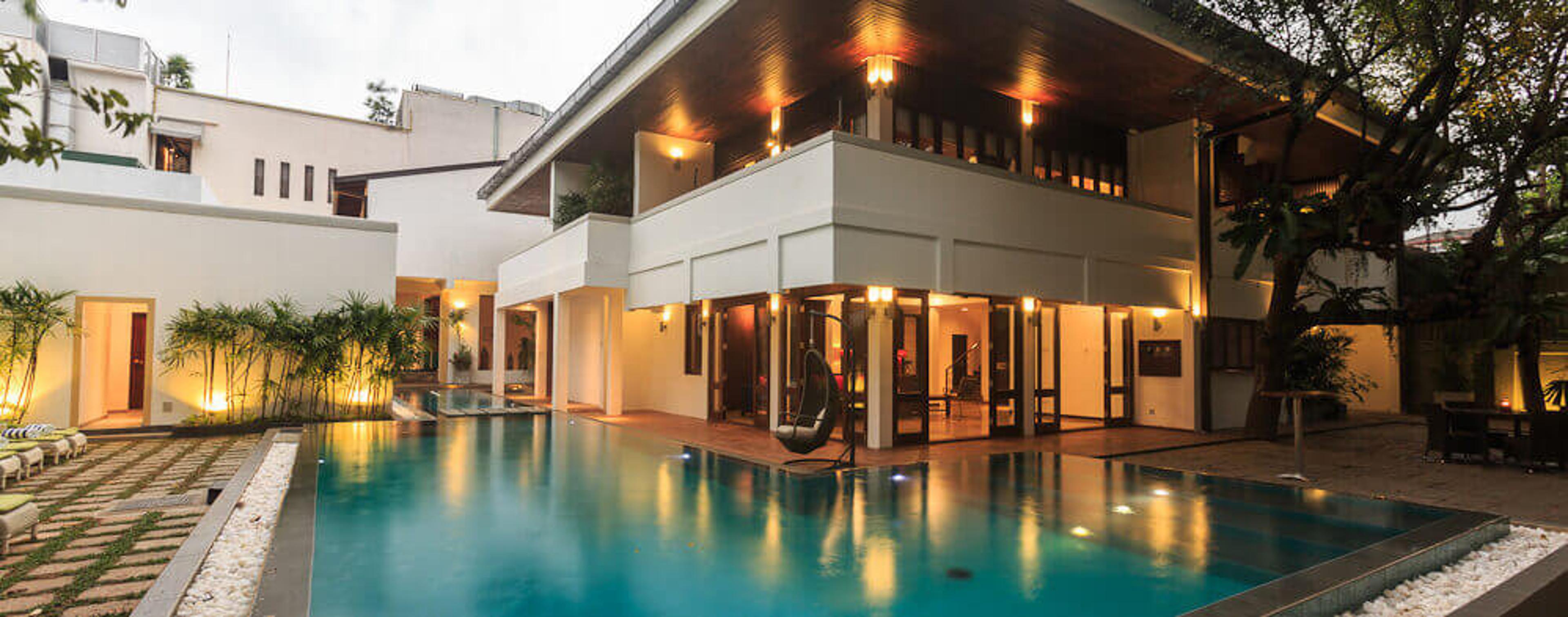 COLOMBO COURT HOTEL SPA