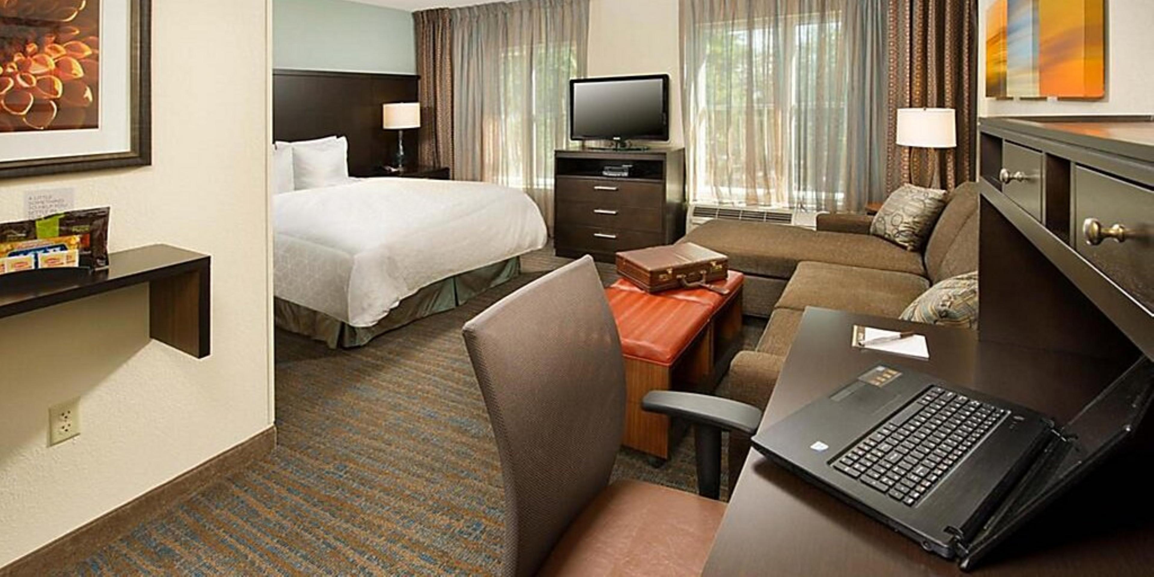 STAYBRIDGE SUITES LINCOLNSHIRE BY I
