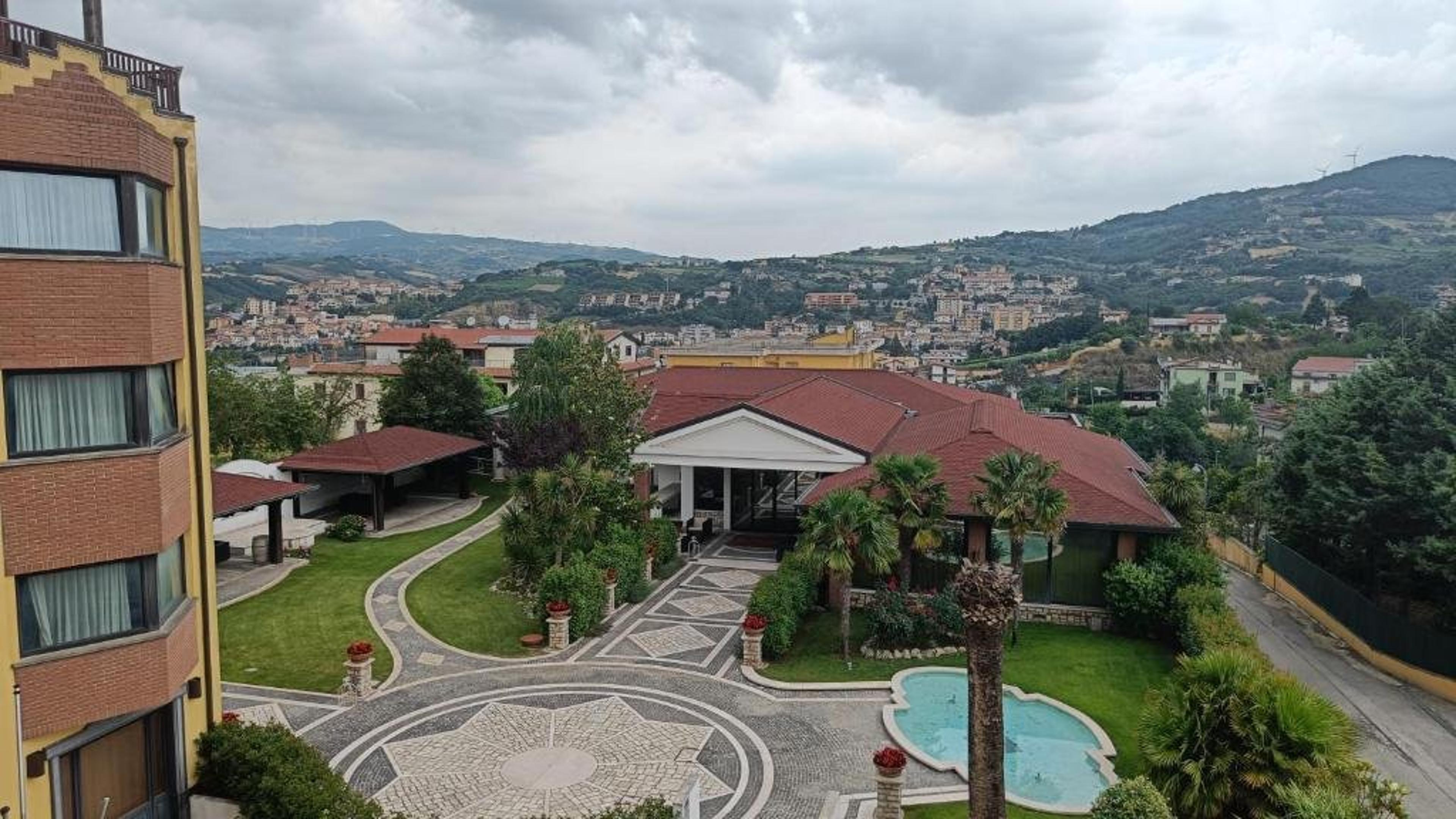 HOTEL LEMI