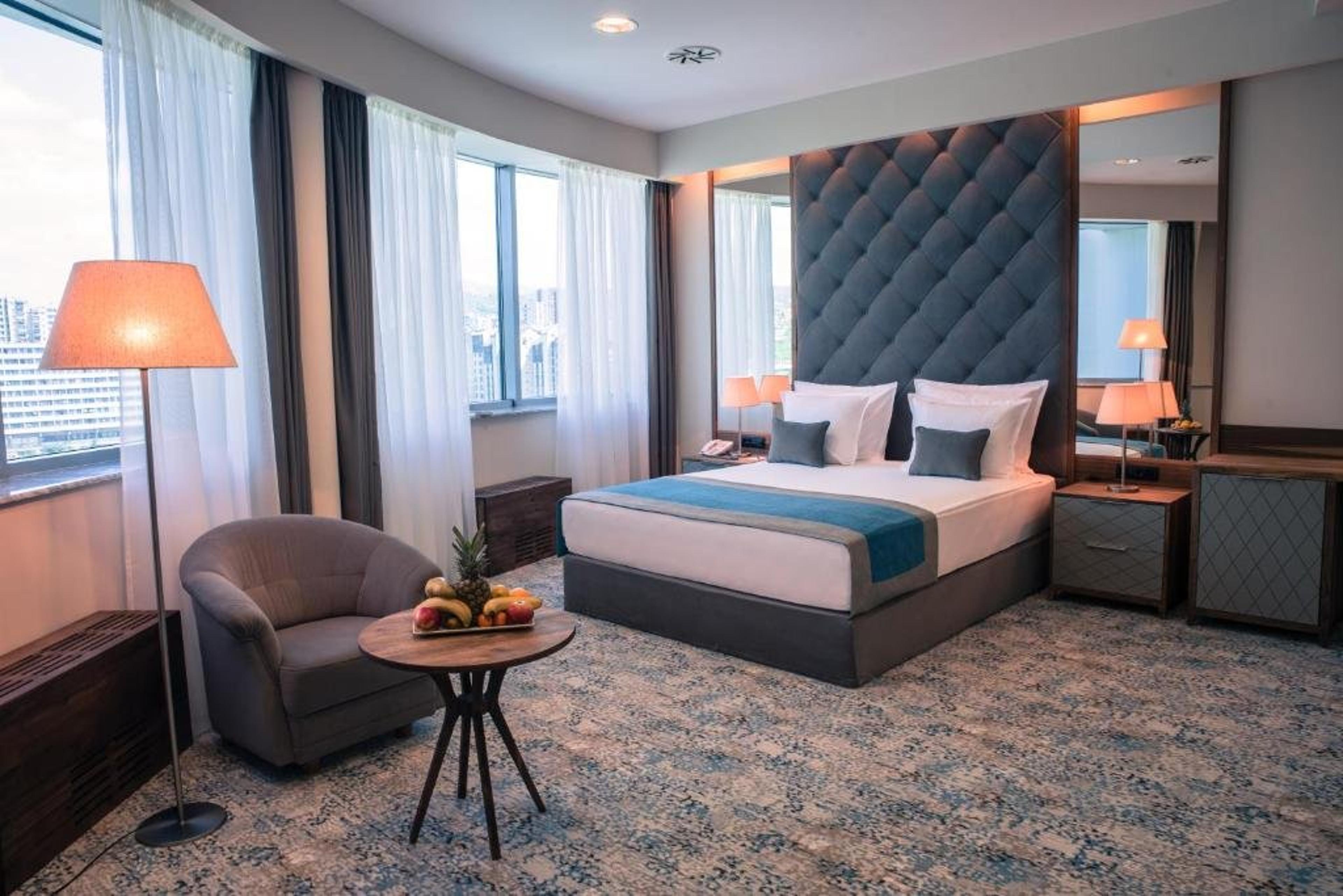 RADON PLAZA HOTEL SARAJEVO