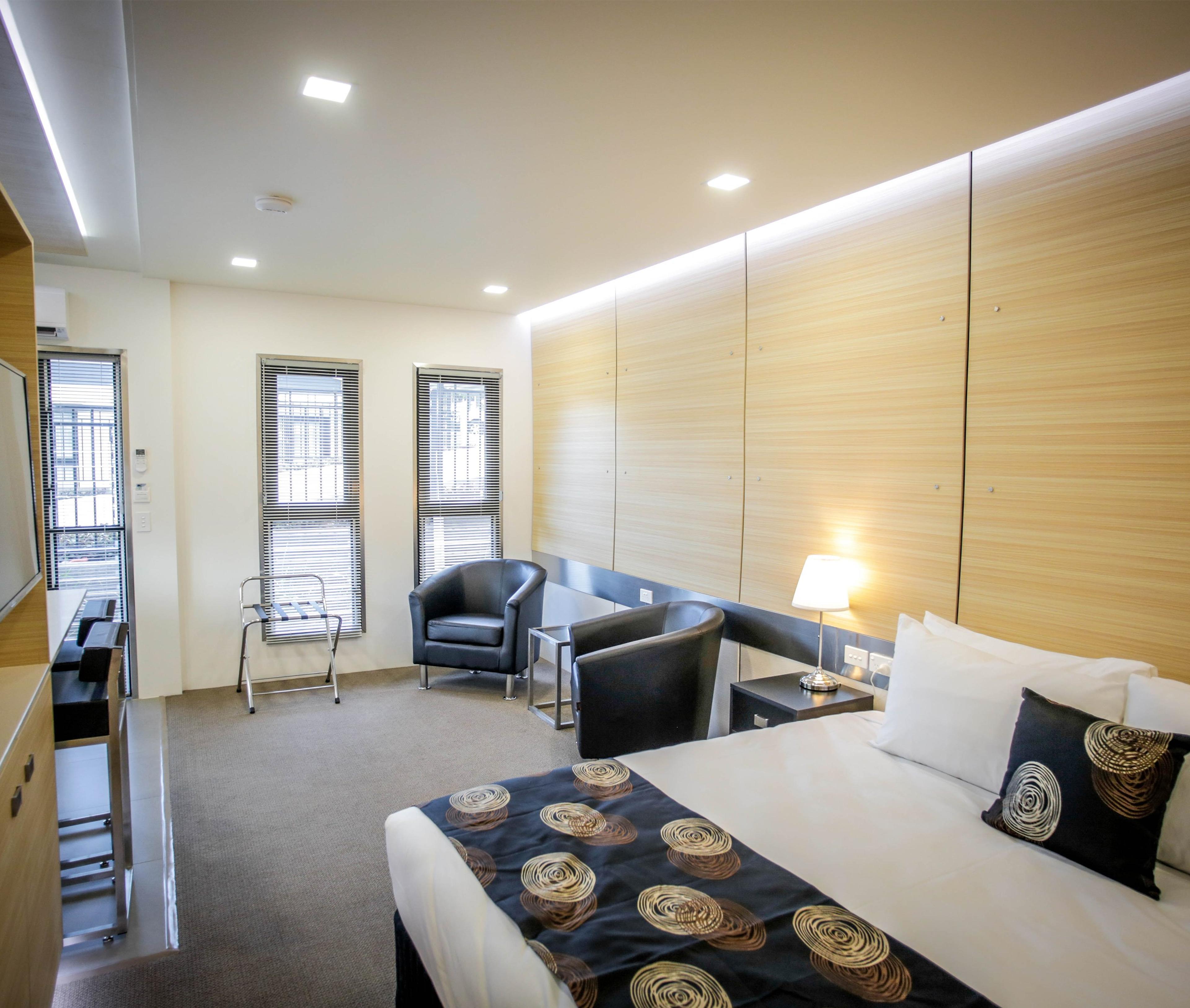 STAY MOTEL - FORMERLY ROOM MOTELS G