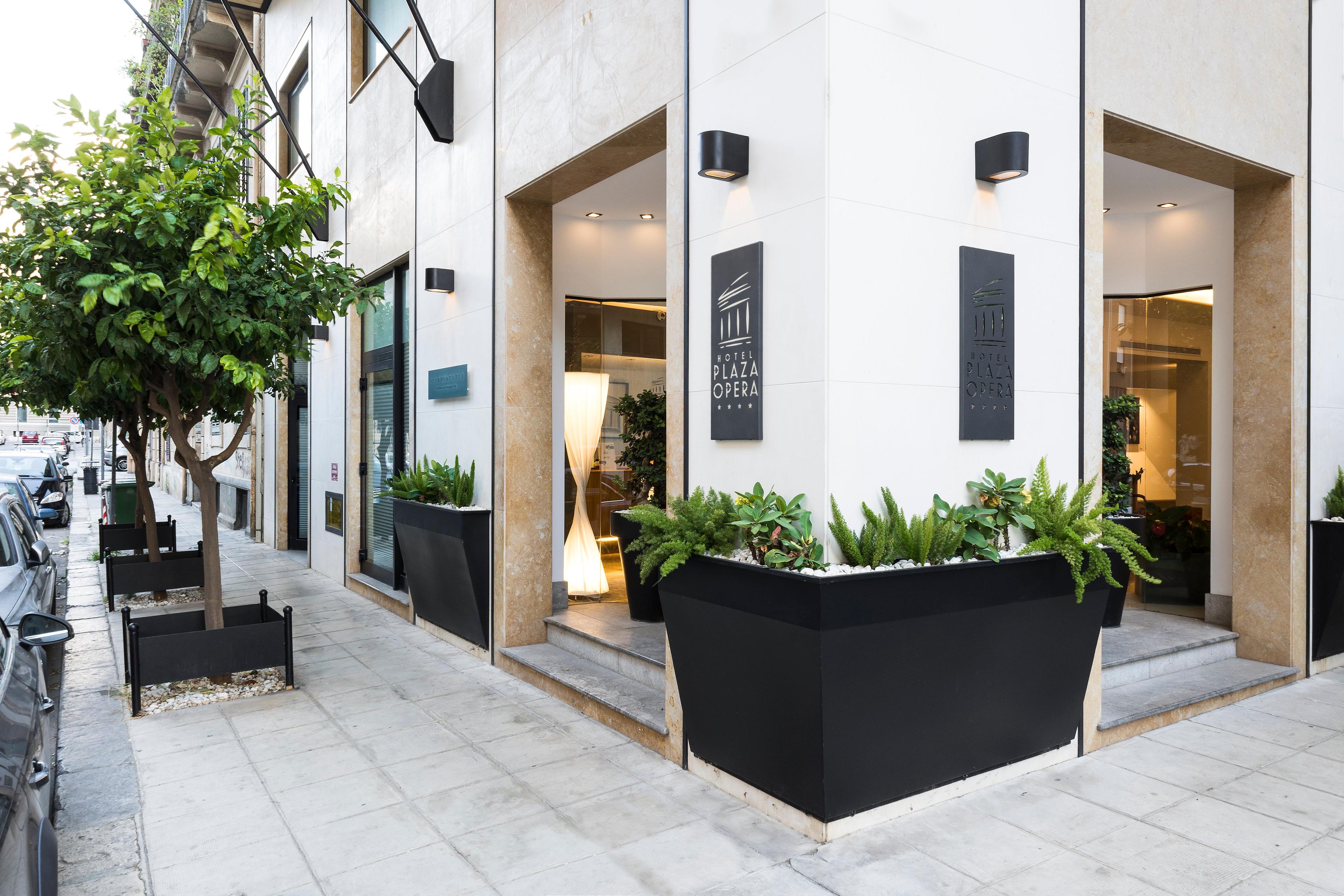 HOTEL PLAZA OPERA