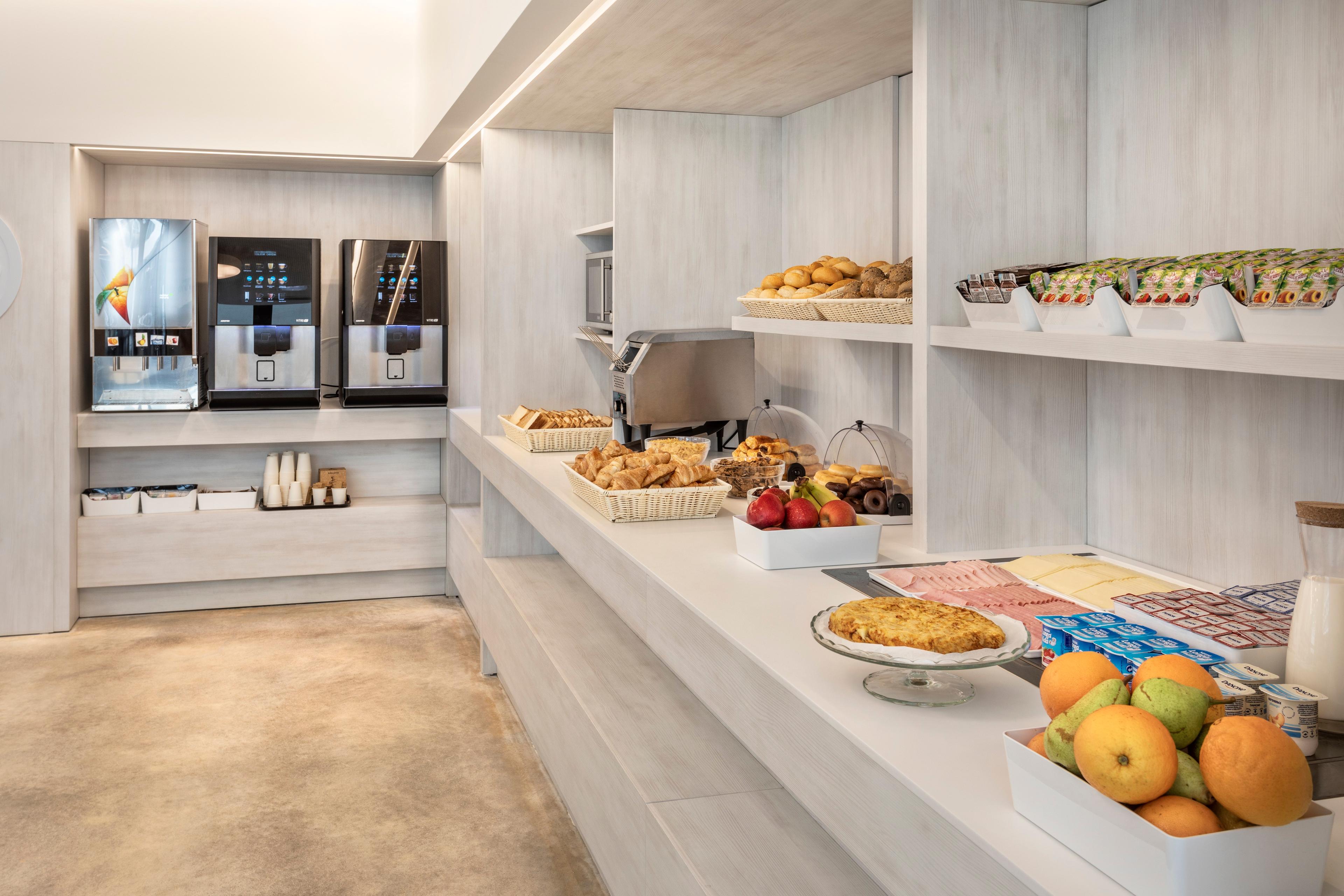 B&B HOTEL SANTO TIRSO
