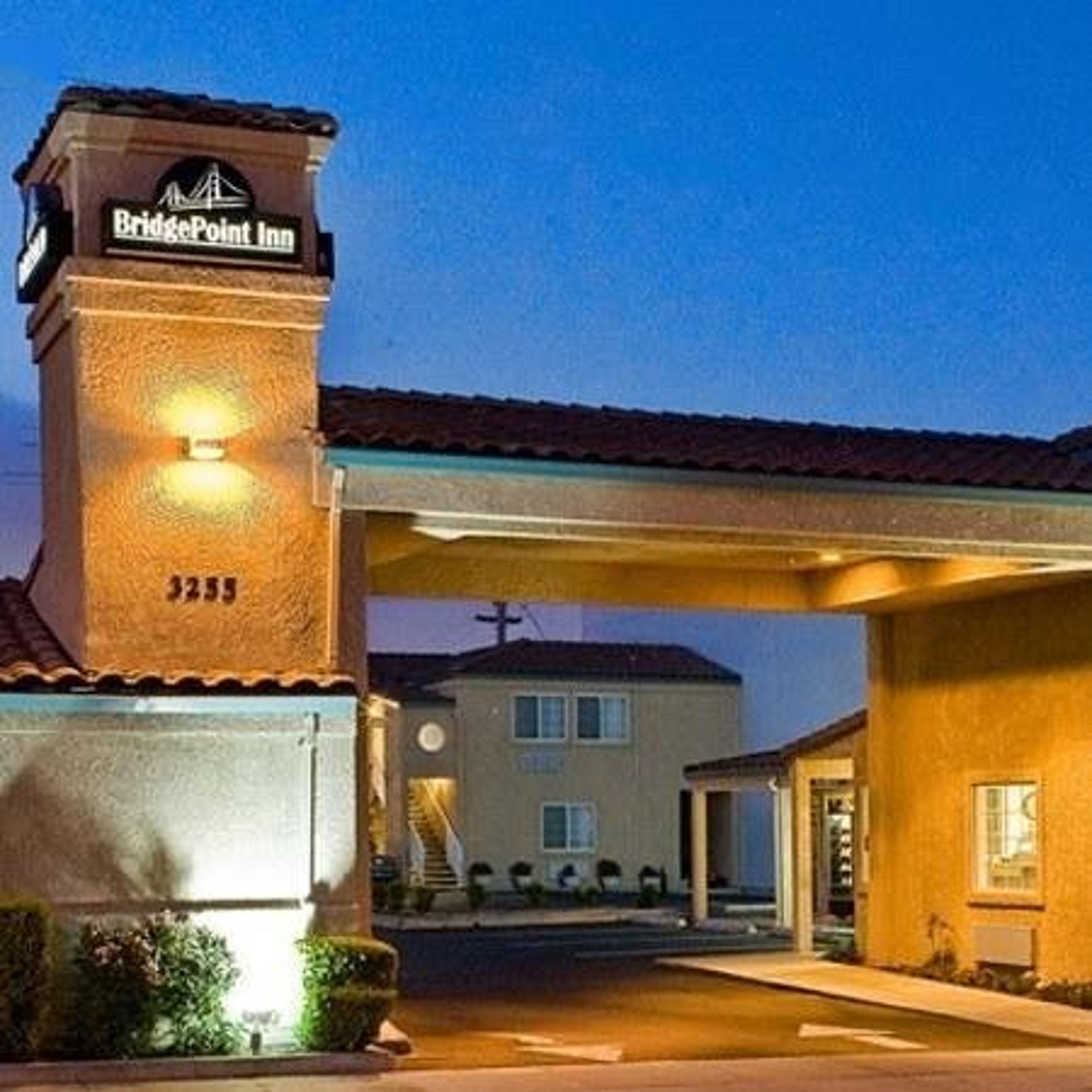 BRIDGEPOINT INN
