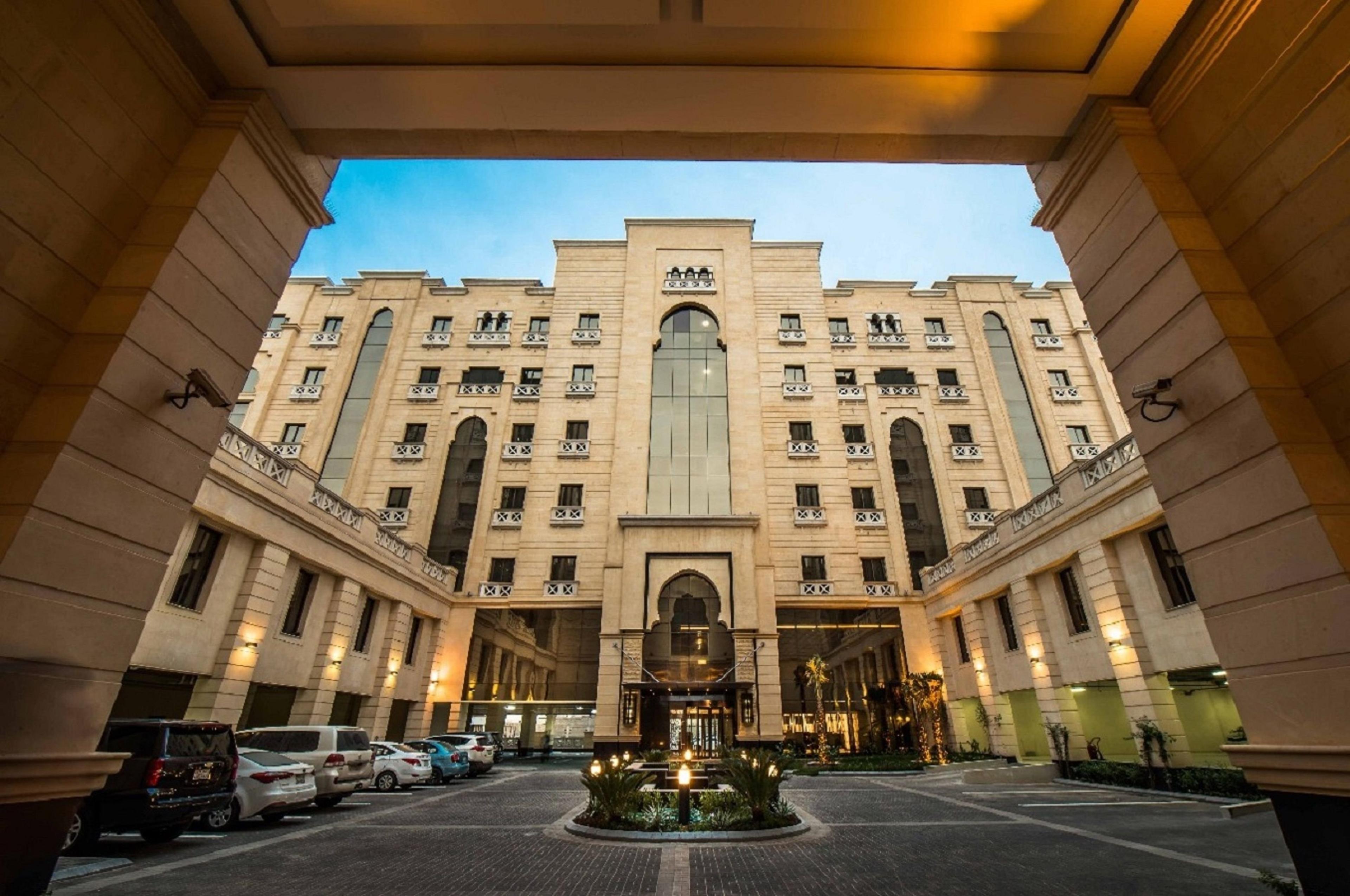 Hotel Photo 1