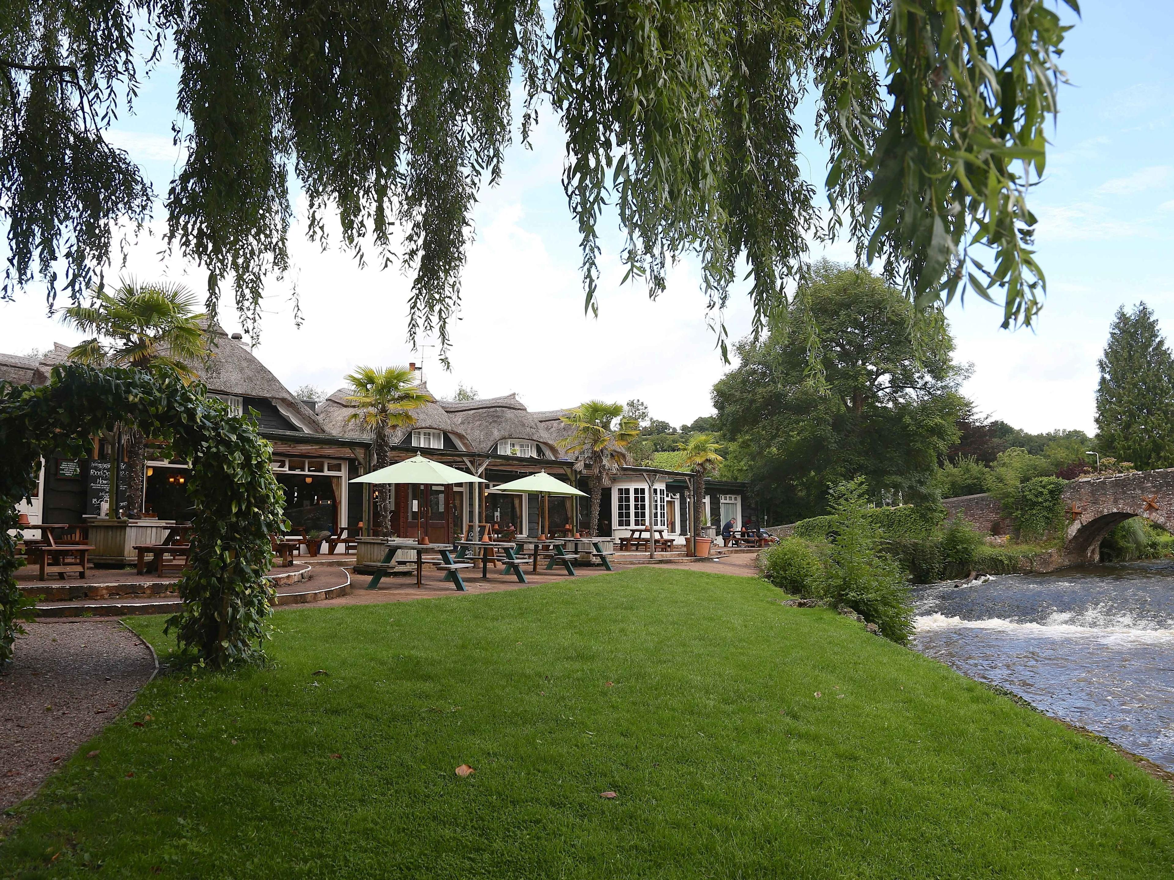 FISHERMANS COT MARSTONS INNS