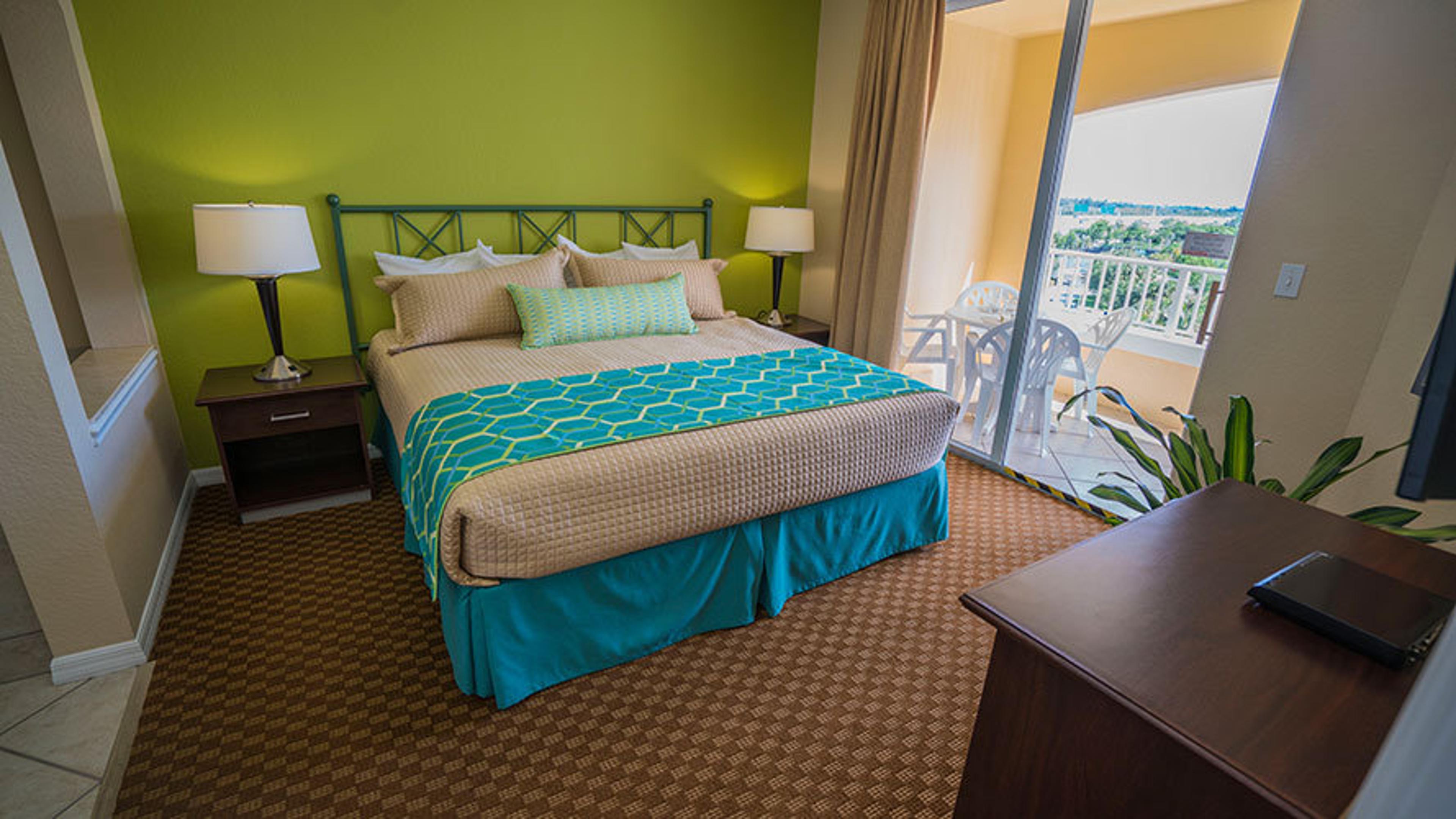 VACATION VILLAGE AT WESTON
