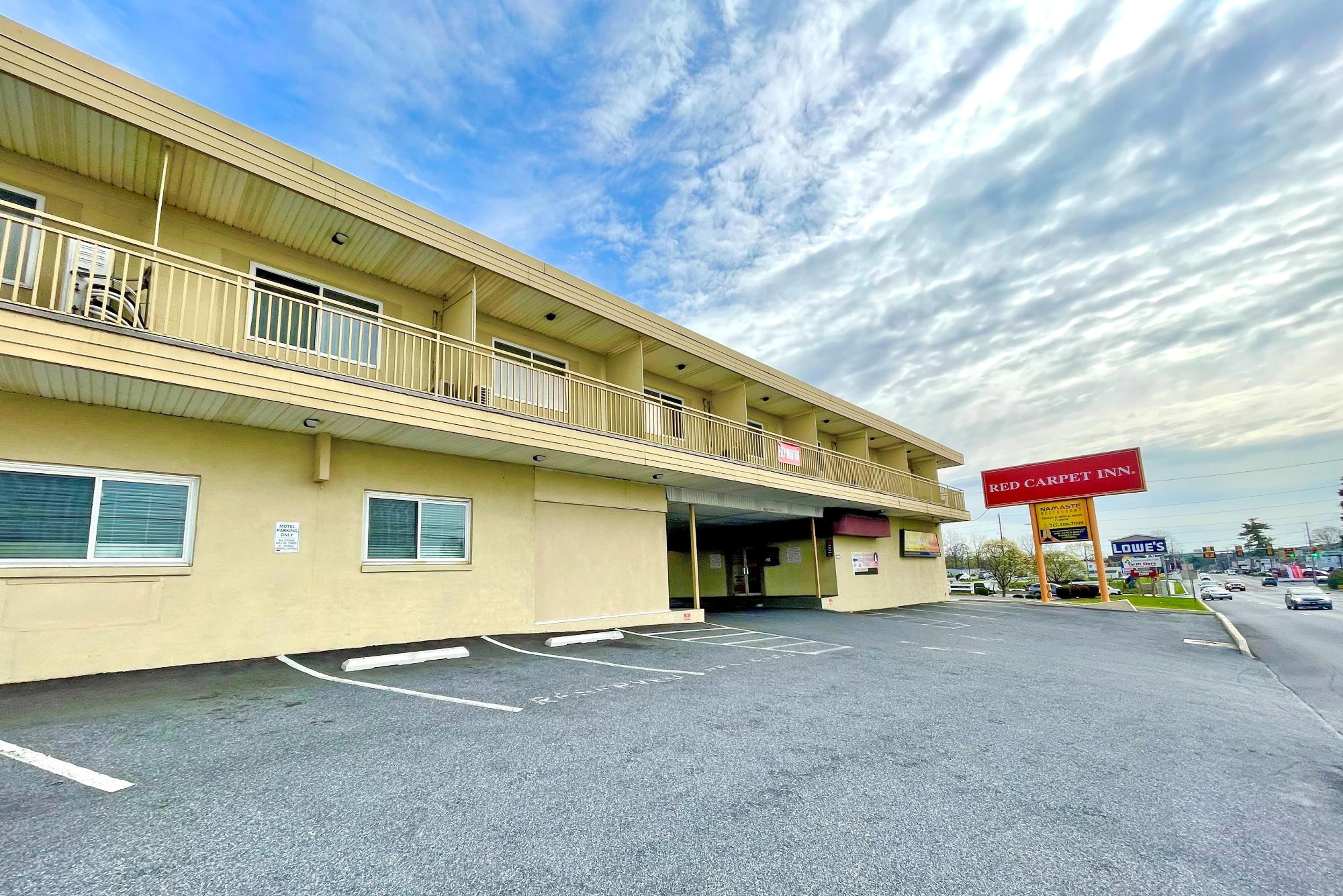 RED CARPET INN LANCASTER PA