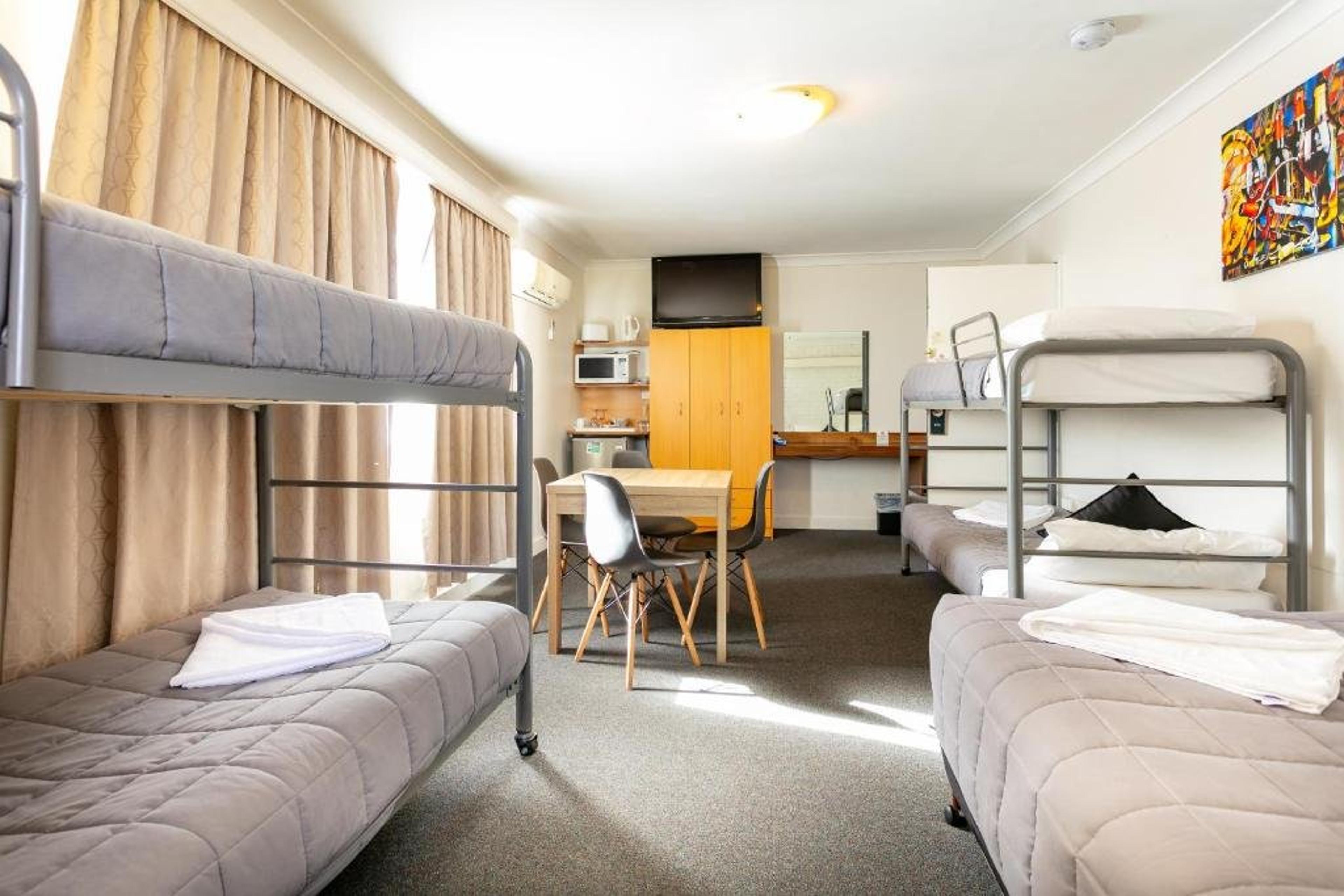 HUNTER VALLEY MOTEL