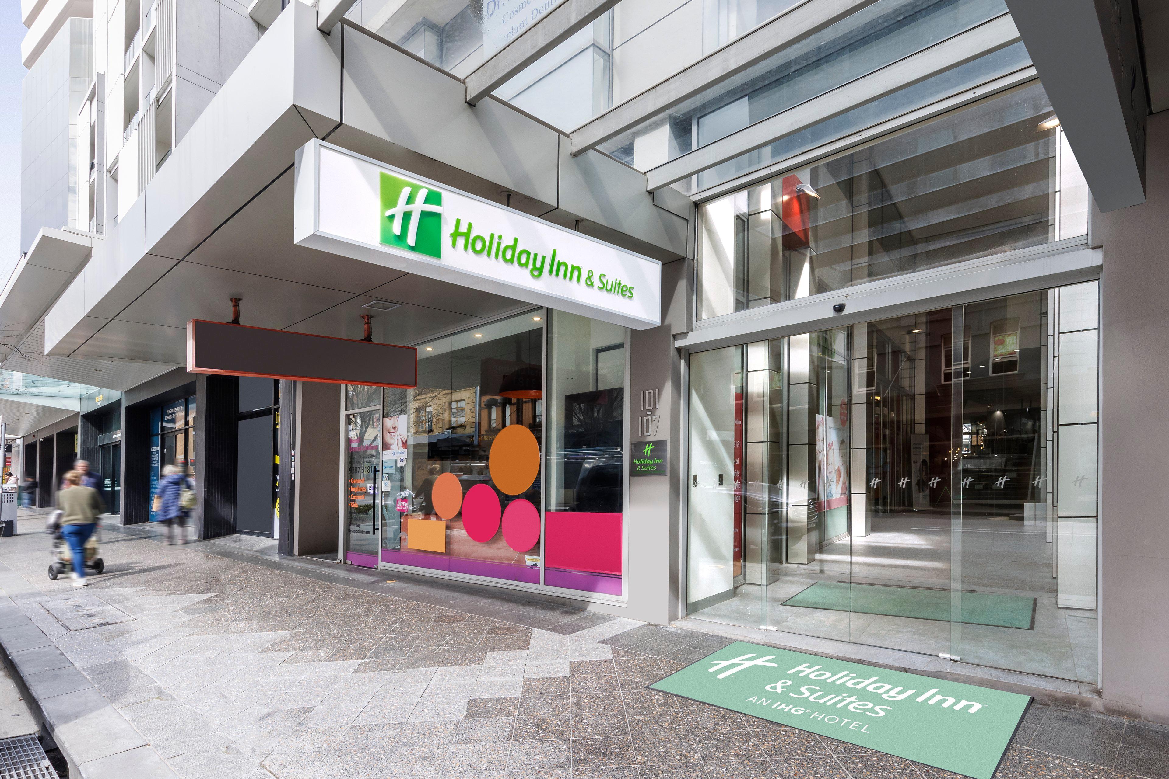 HOLIDAY INN SUITES BONDI JUNCTION B