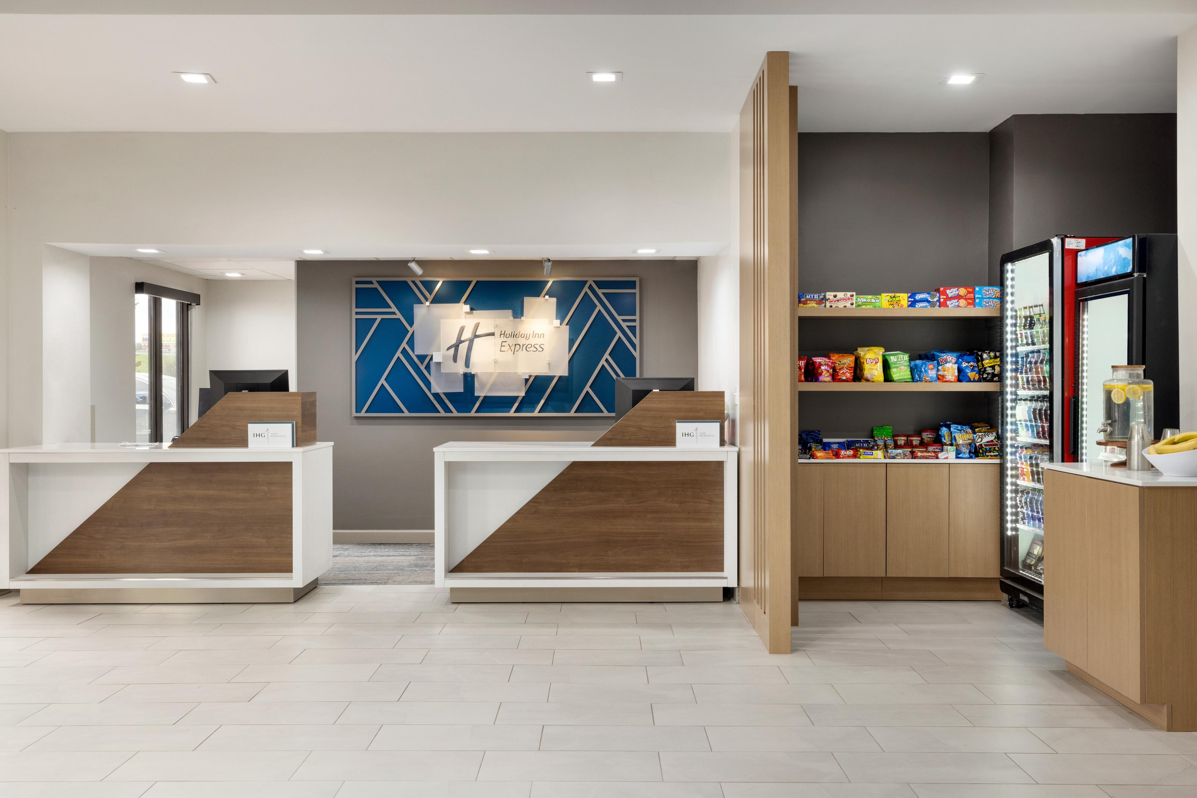 HOLIDAY INN EXP STES OPELOUSAS BY I