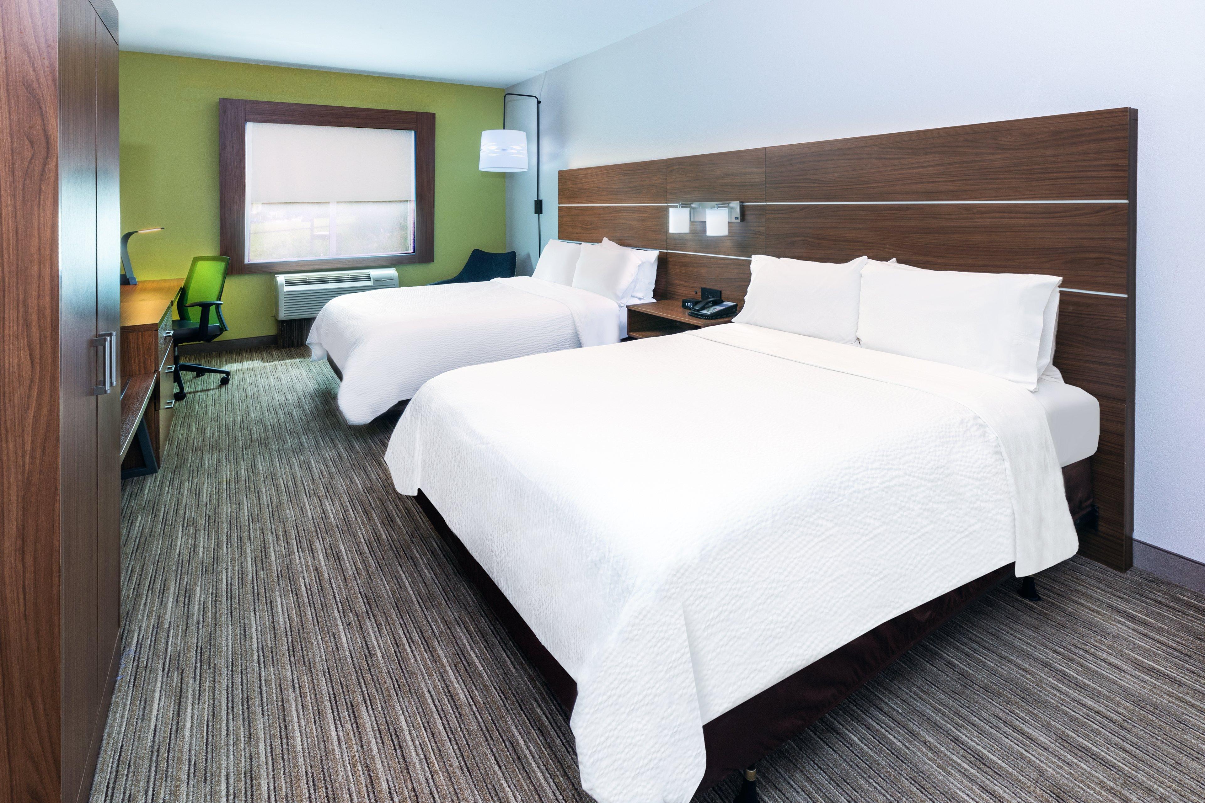 Holiday Inn Express & Suites Lafayette-South