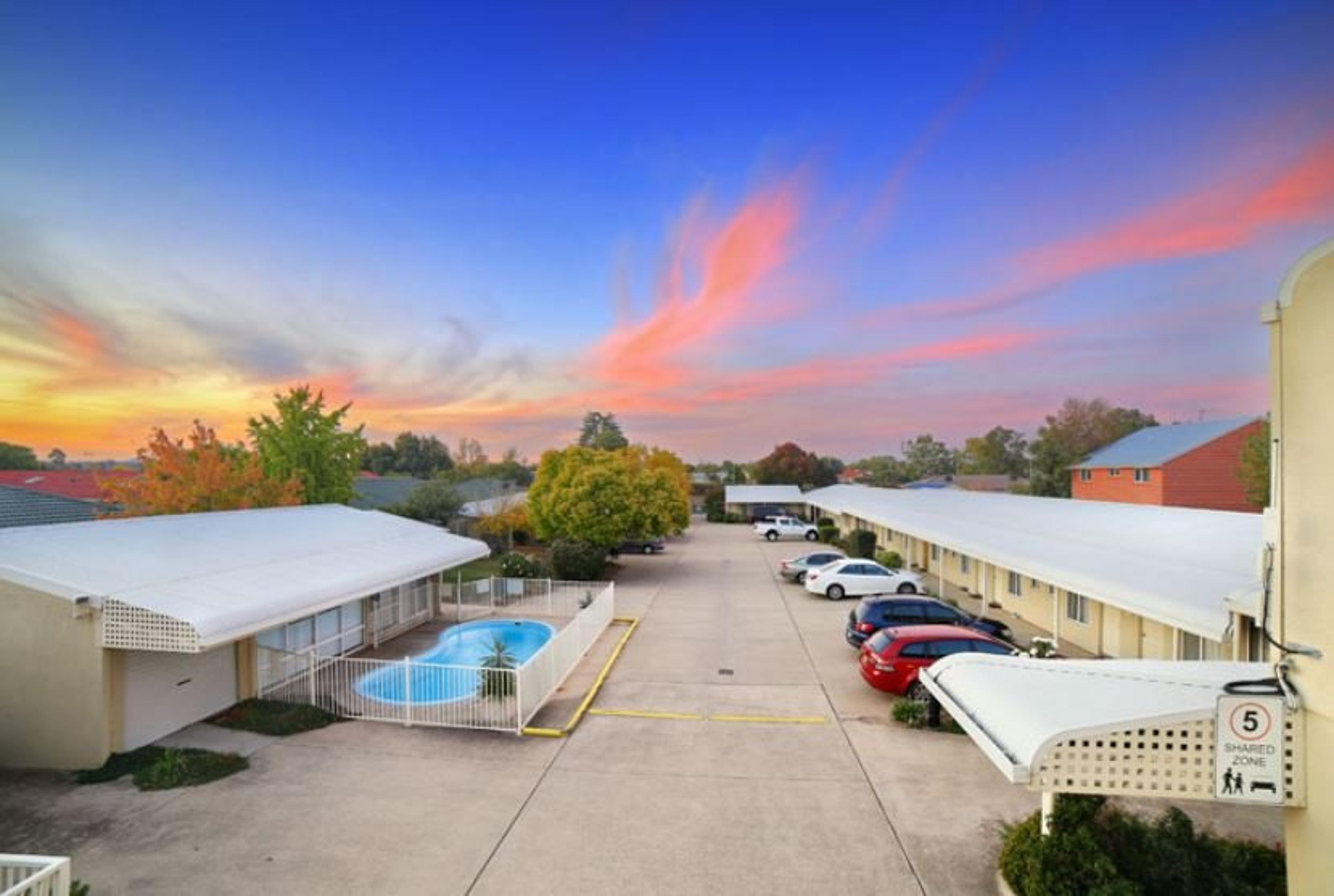 BOULEVARDE MOTOR INN