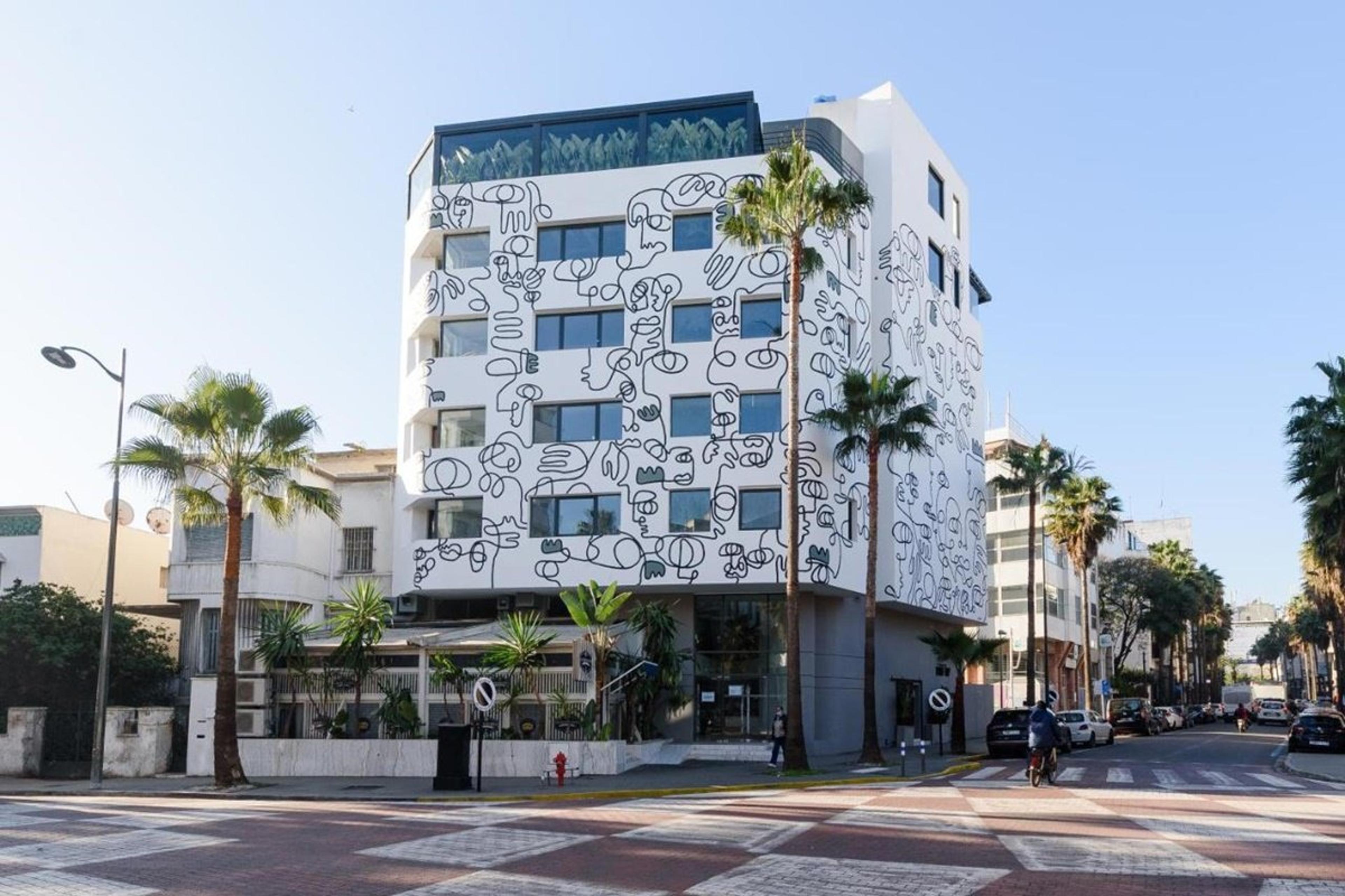 JM SUITES HOTEL