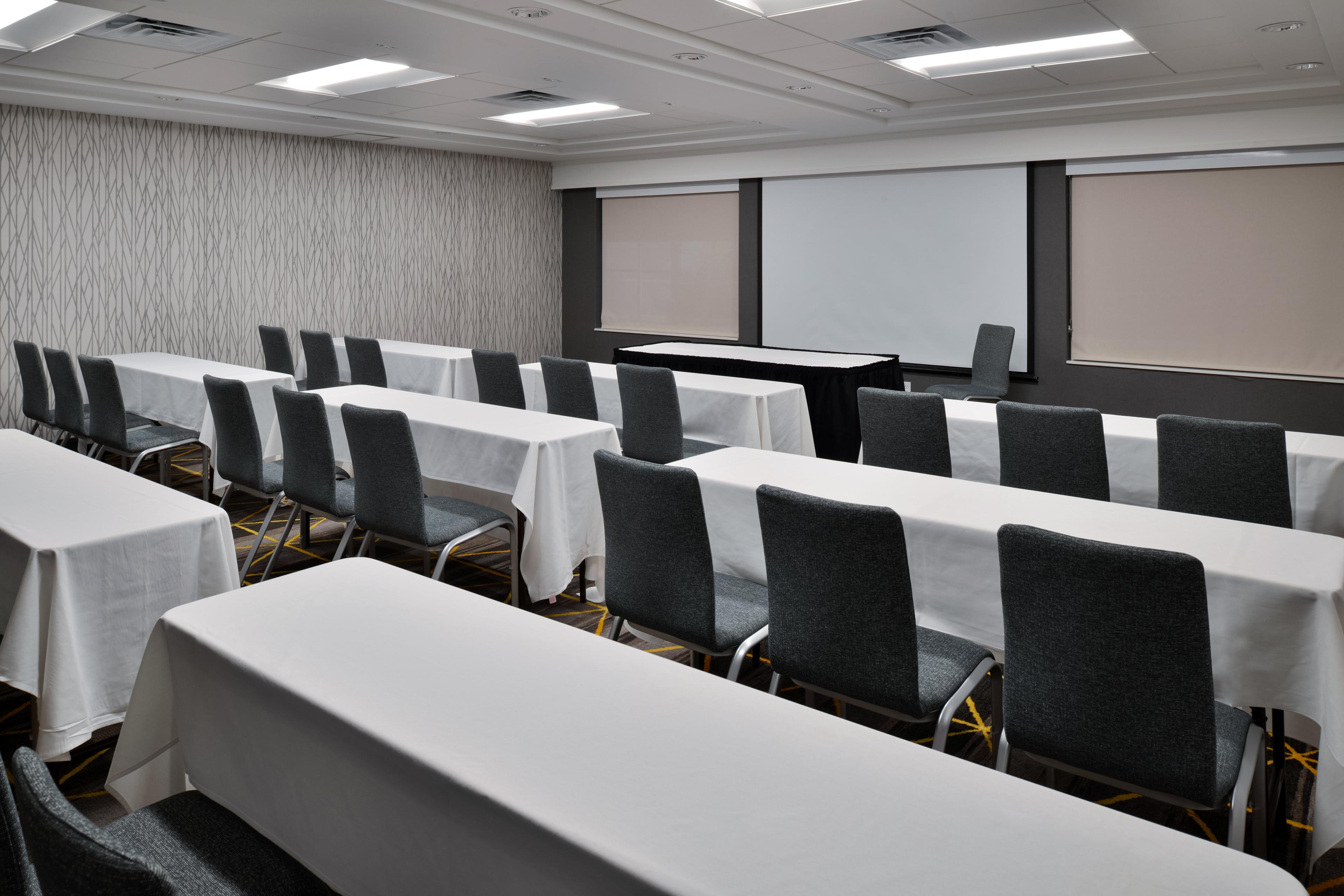 HOLIDAY INN HTL STE OVERLAND BY IHG