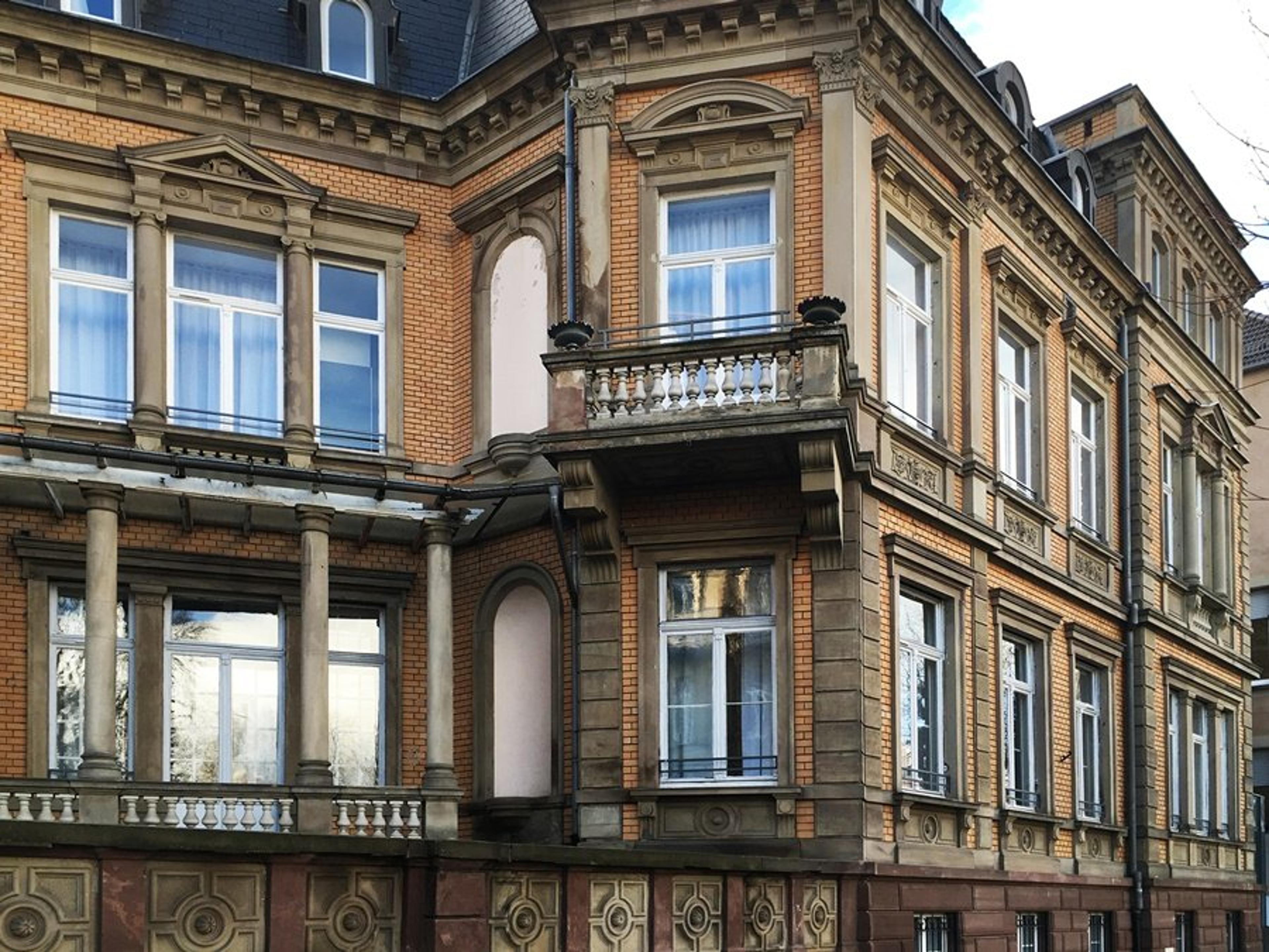 ADONIS STRASBOURG