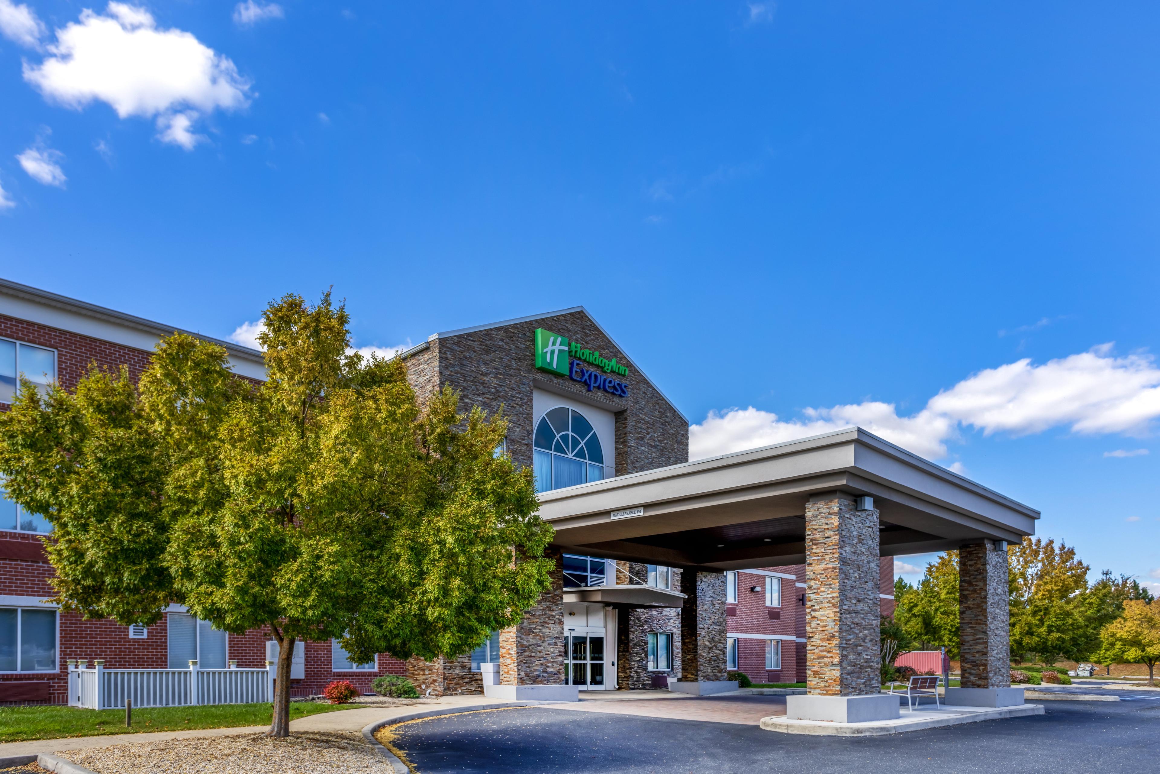 HOLIDAY INN EXP STES DELMAR BY IHG