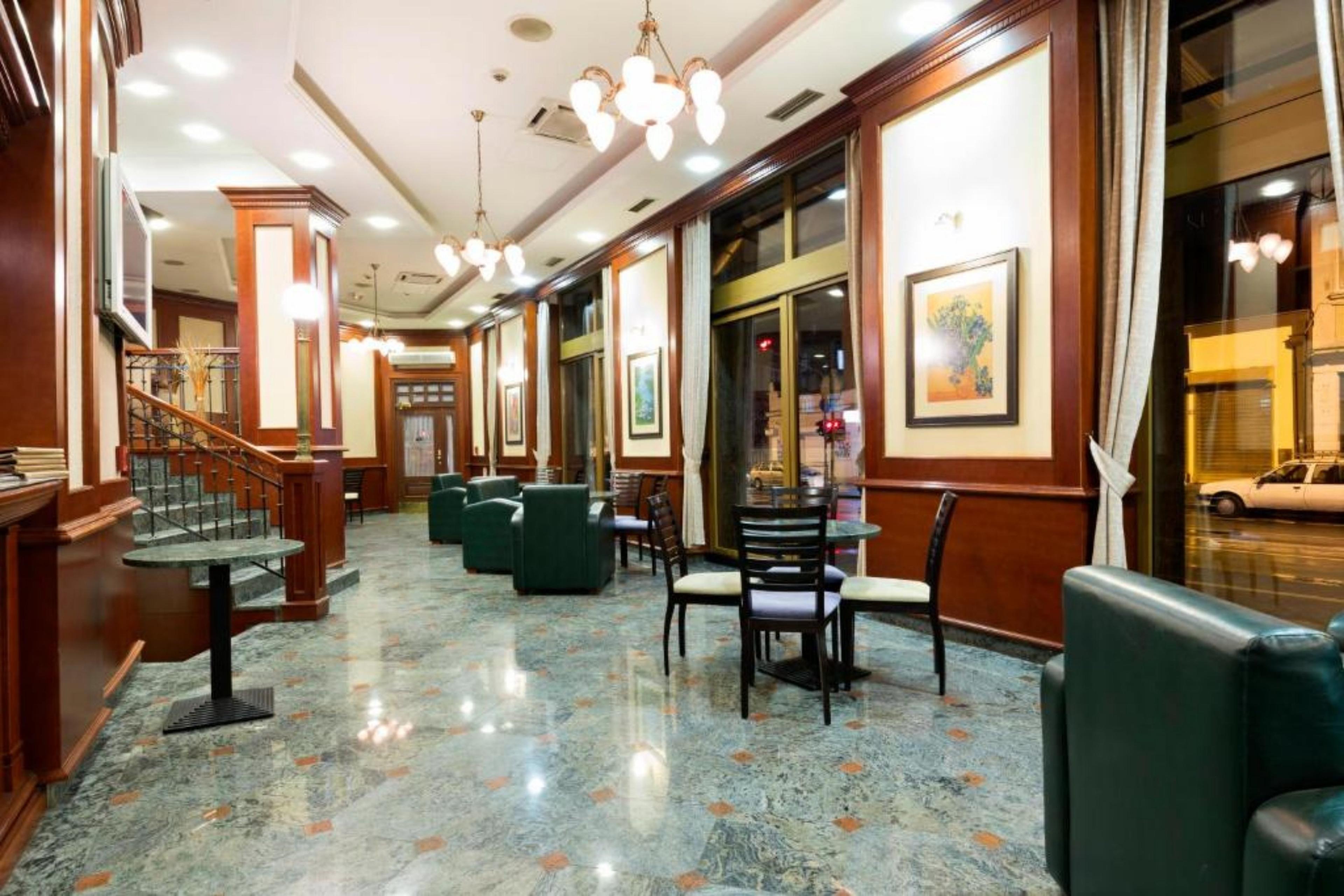 Hotel Photo 4