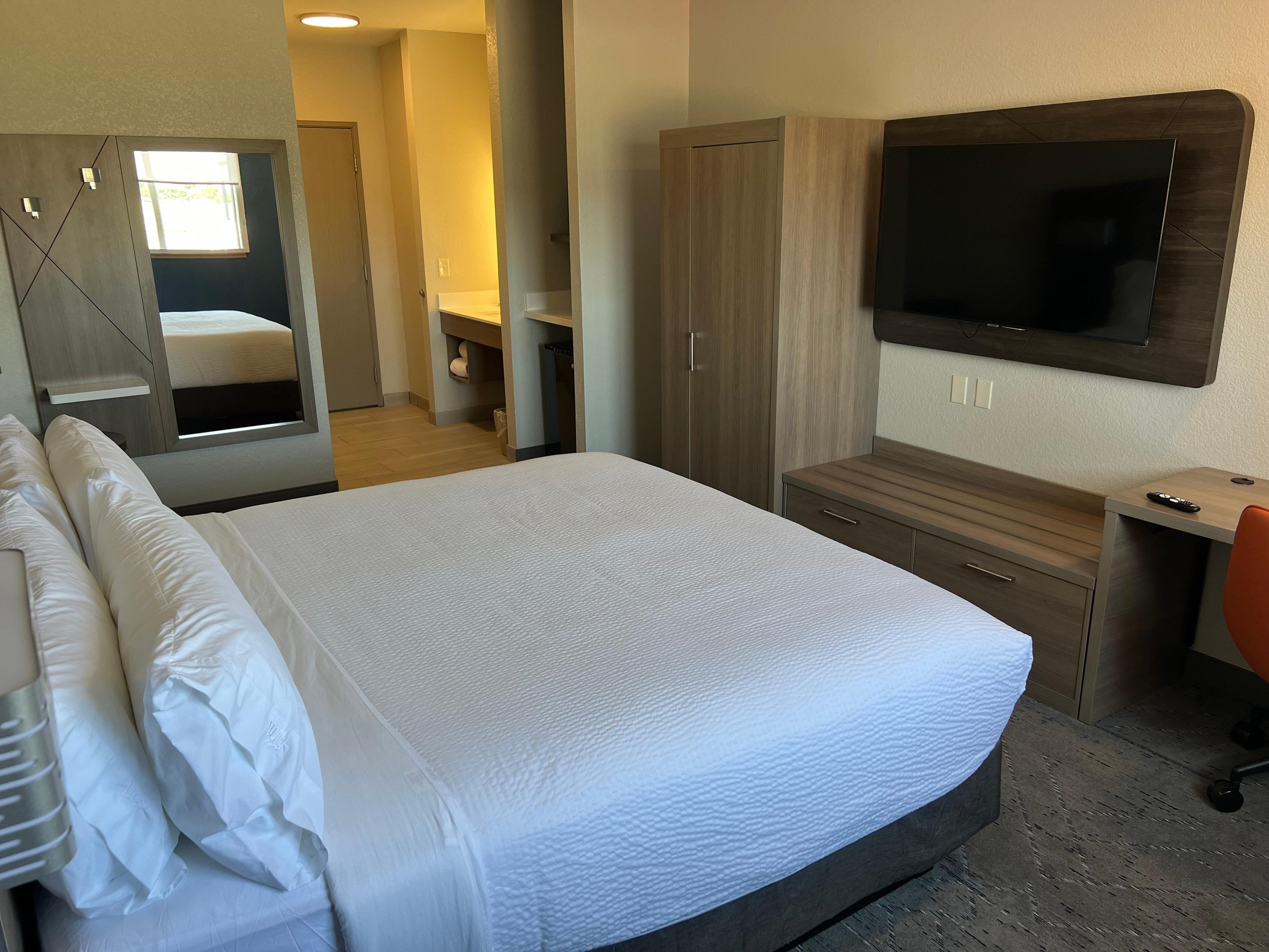 HOLIDAY INN EXP PARK CITY BY IHG