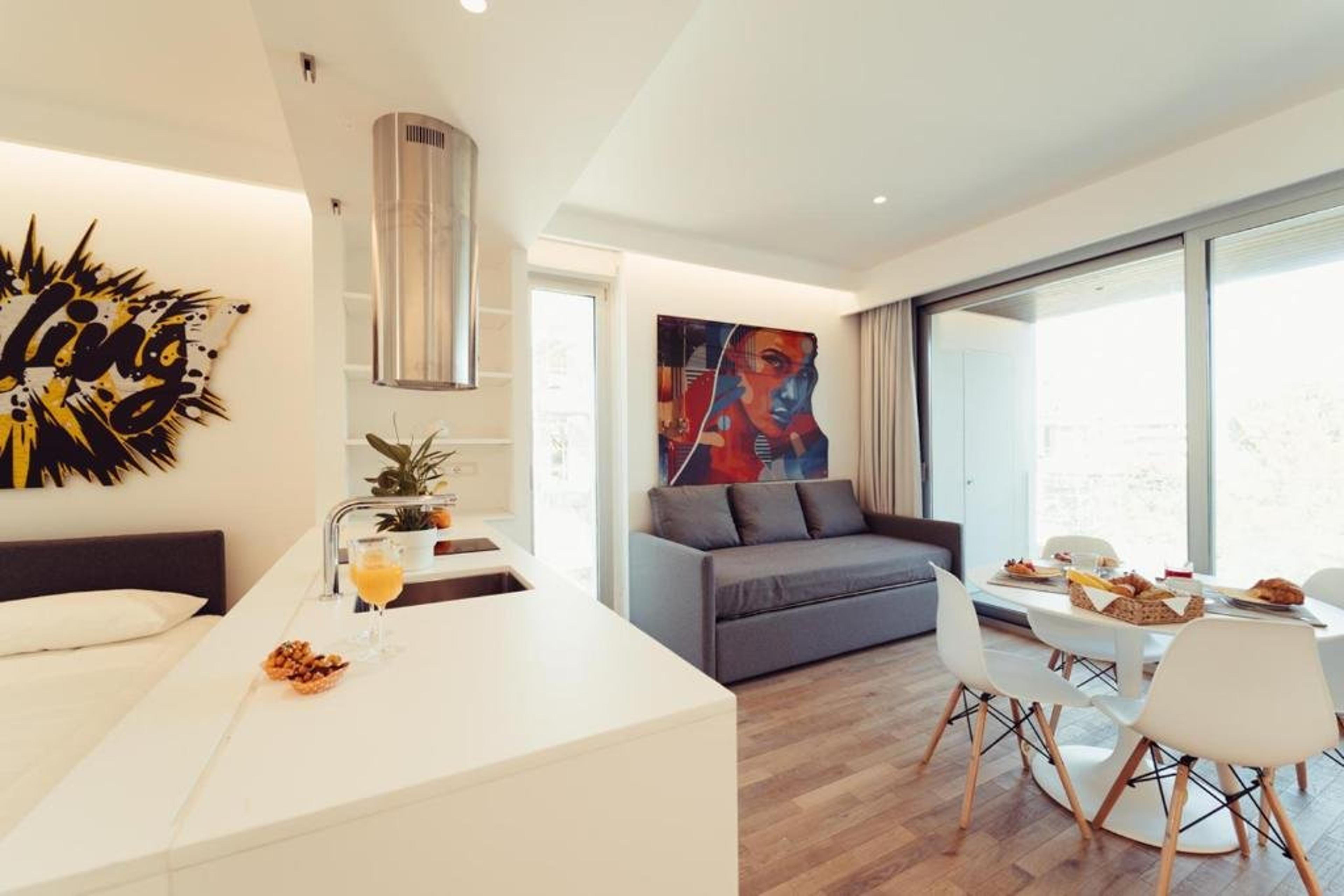MARINA GARDENS BOUTIQUE AND SUITES