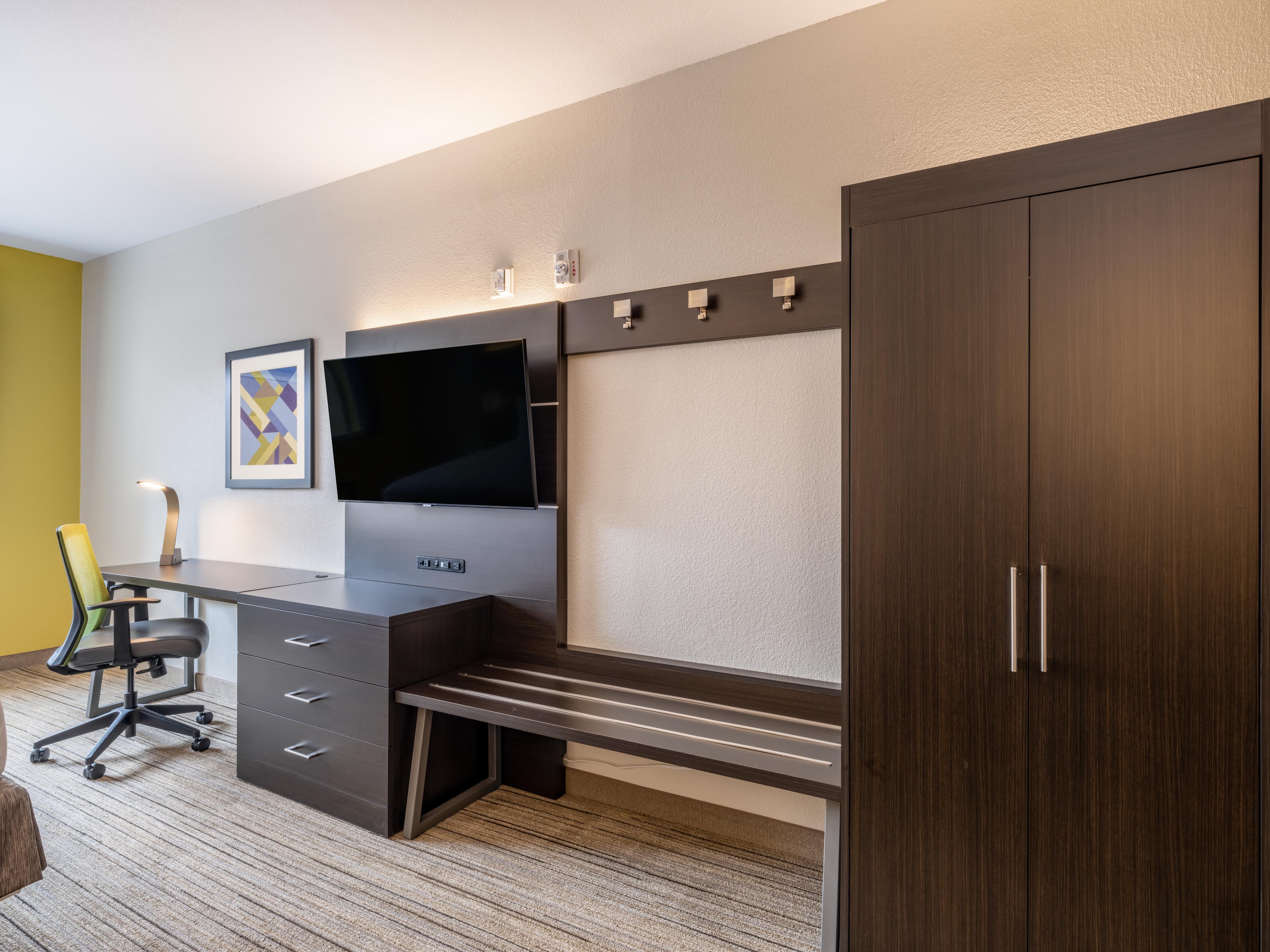 HOLIDAY INN EXP STES PARKDALE BY IH