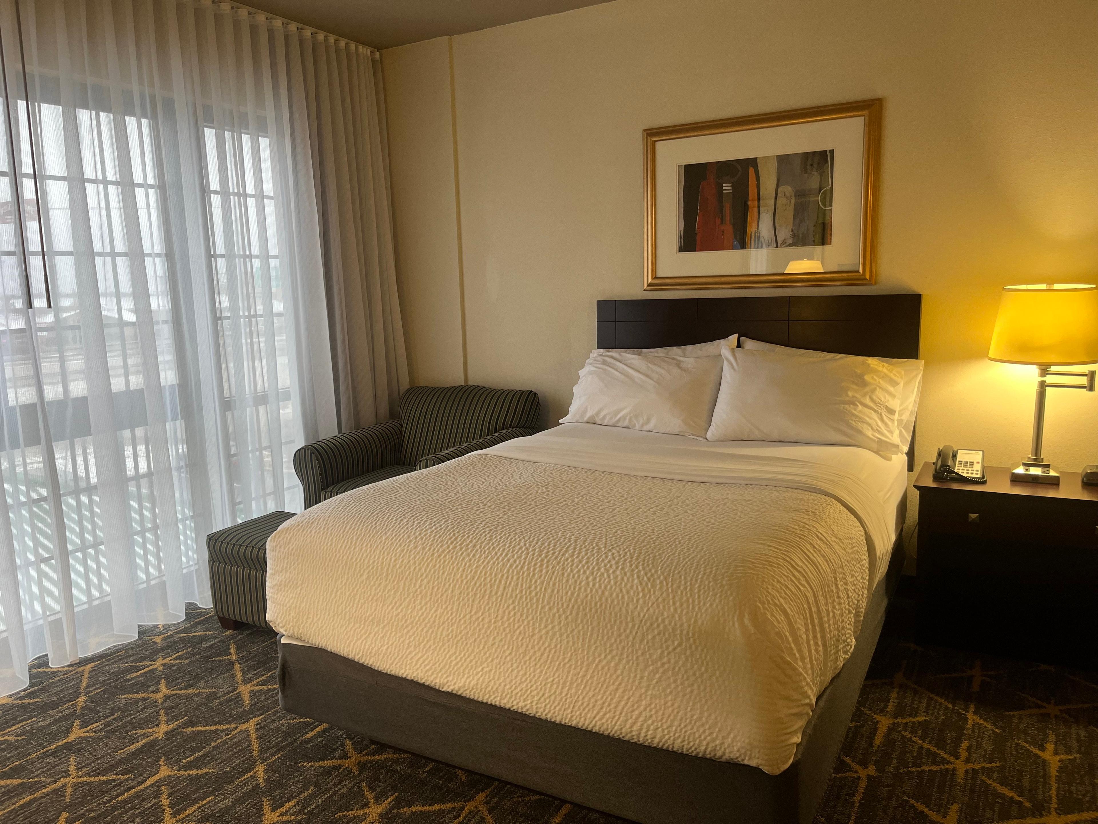 HOLIDAY INN NORTH BY IHG
