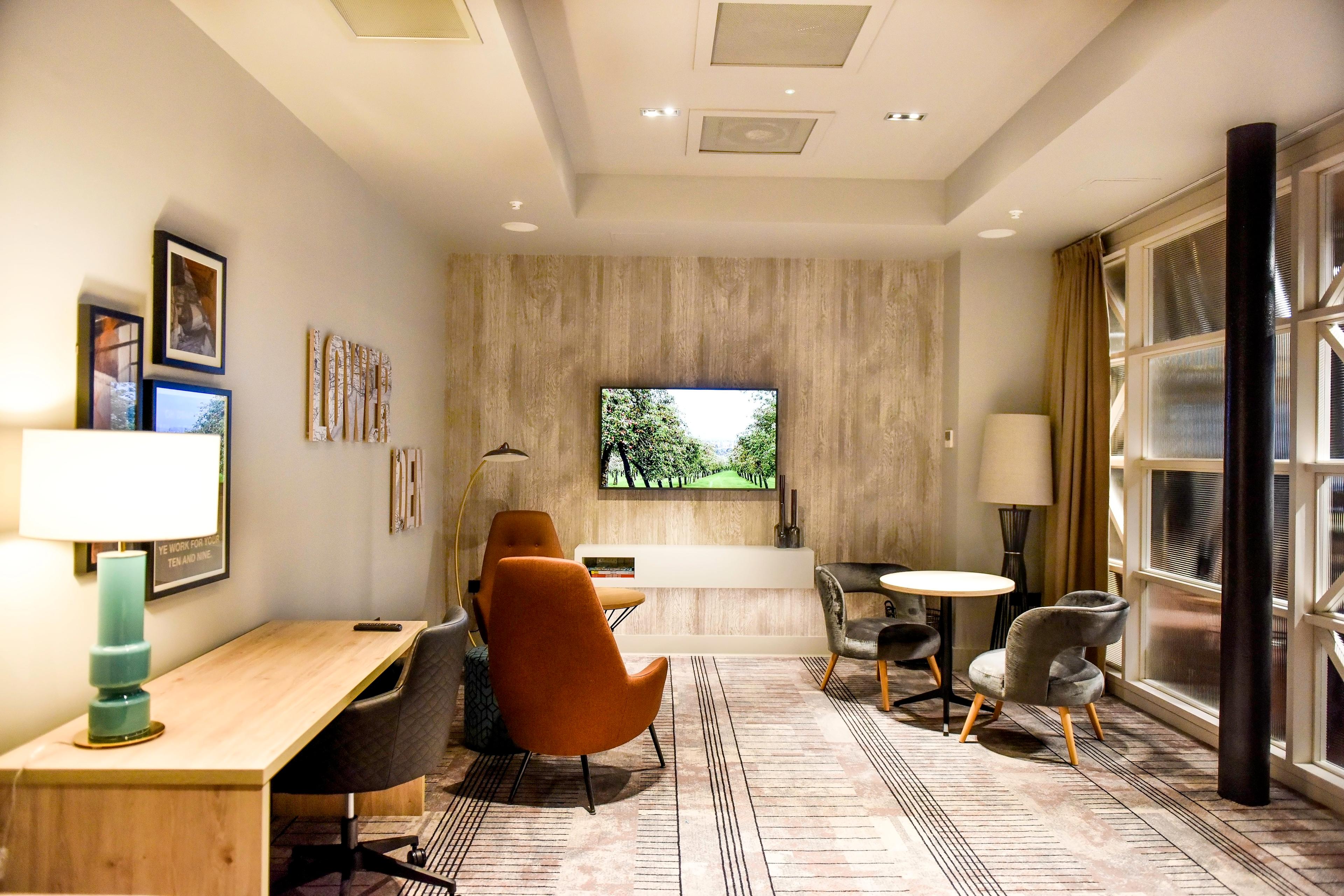 Hotel Photo 5