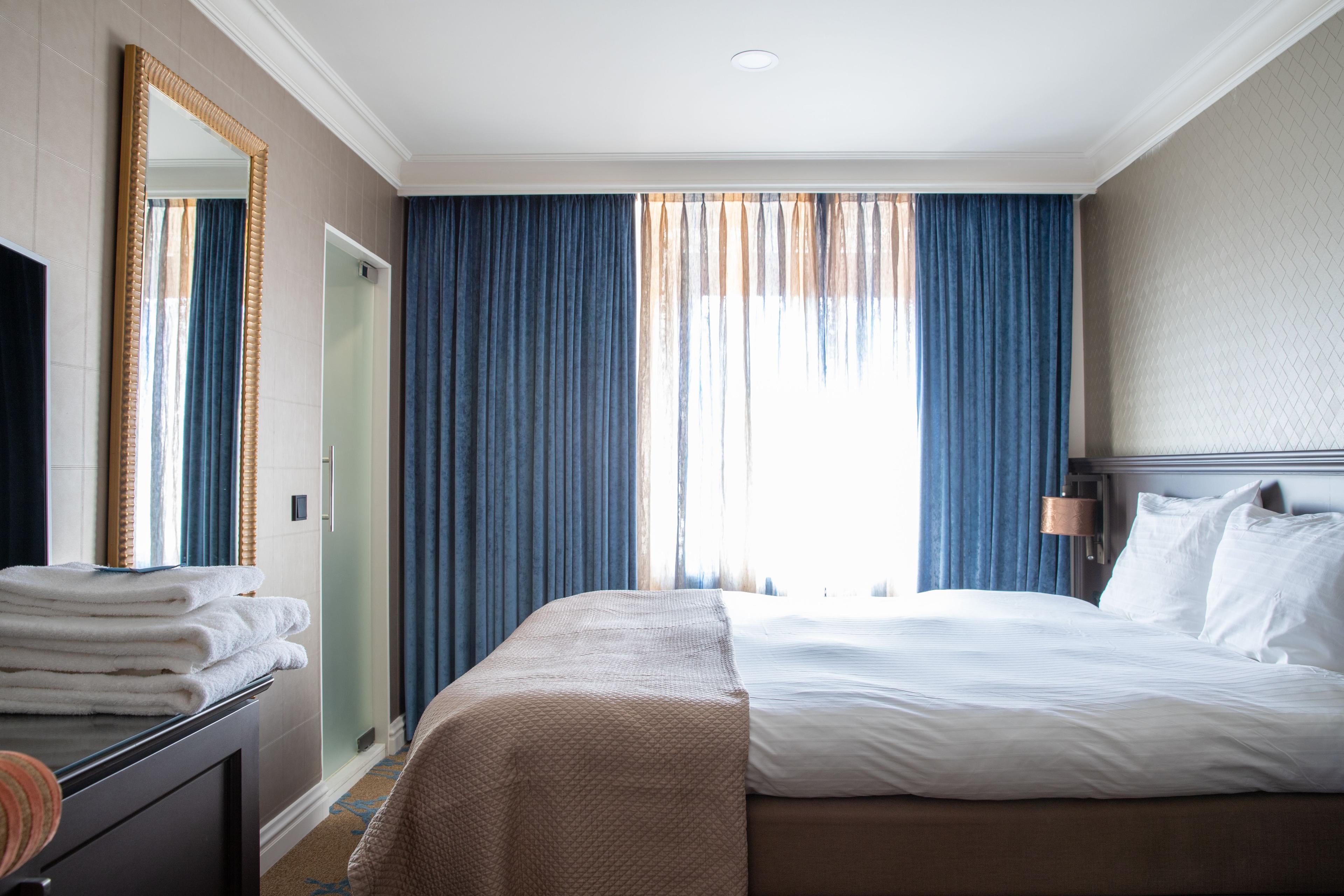 GOOD SEASONS CITY CENTRE HOTEL DEN