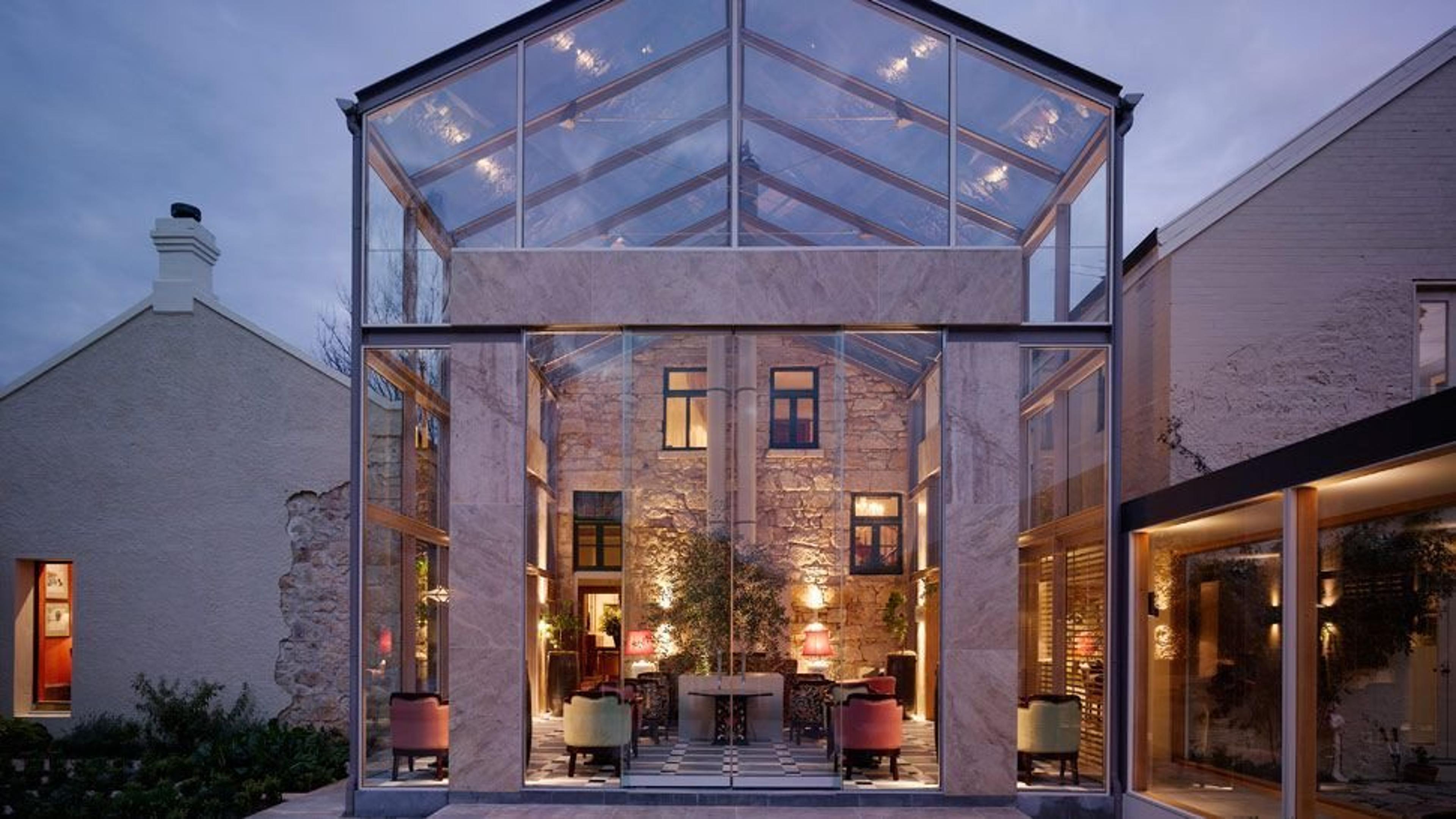 Hotel Photo 1