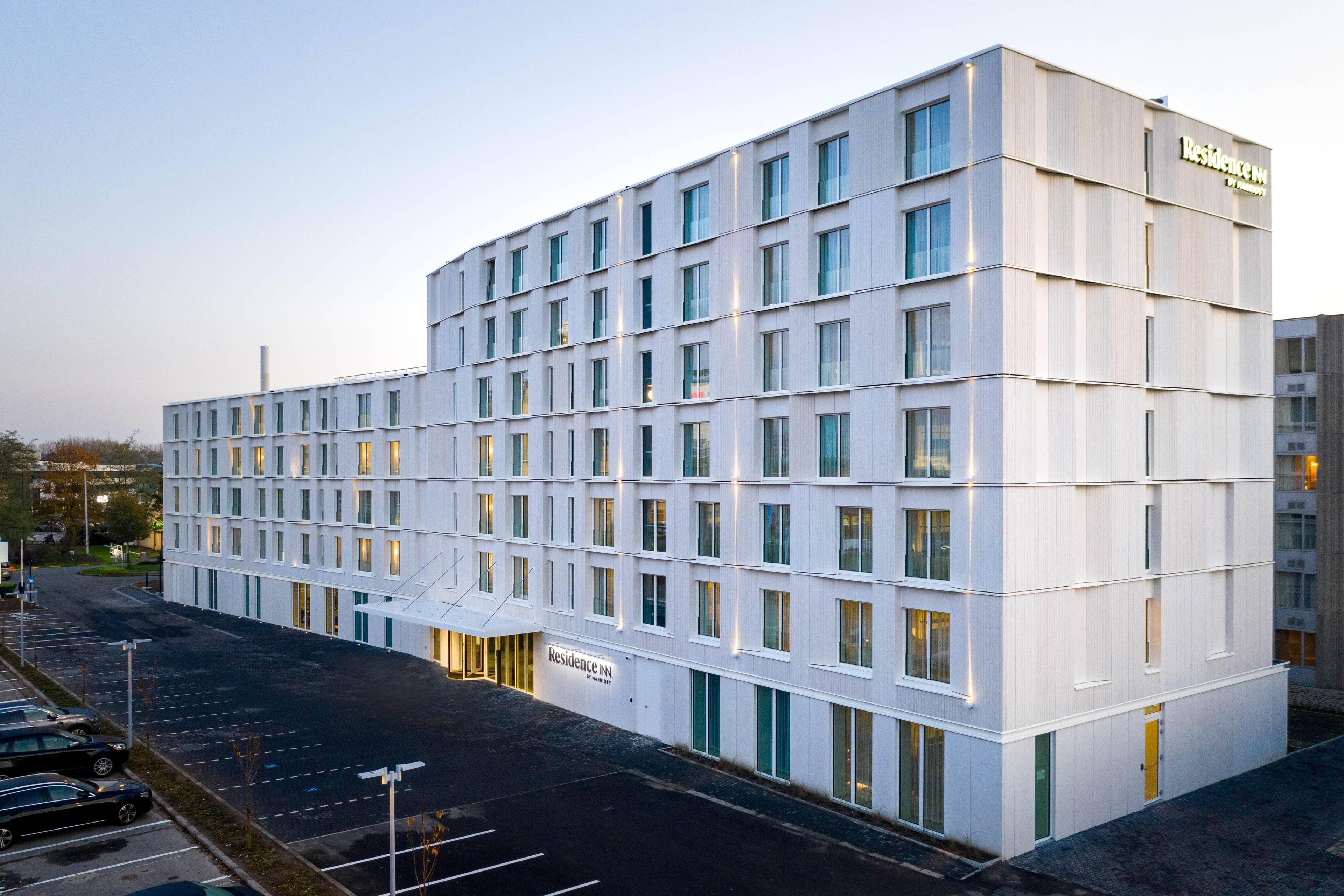 Hotel Photo 1