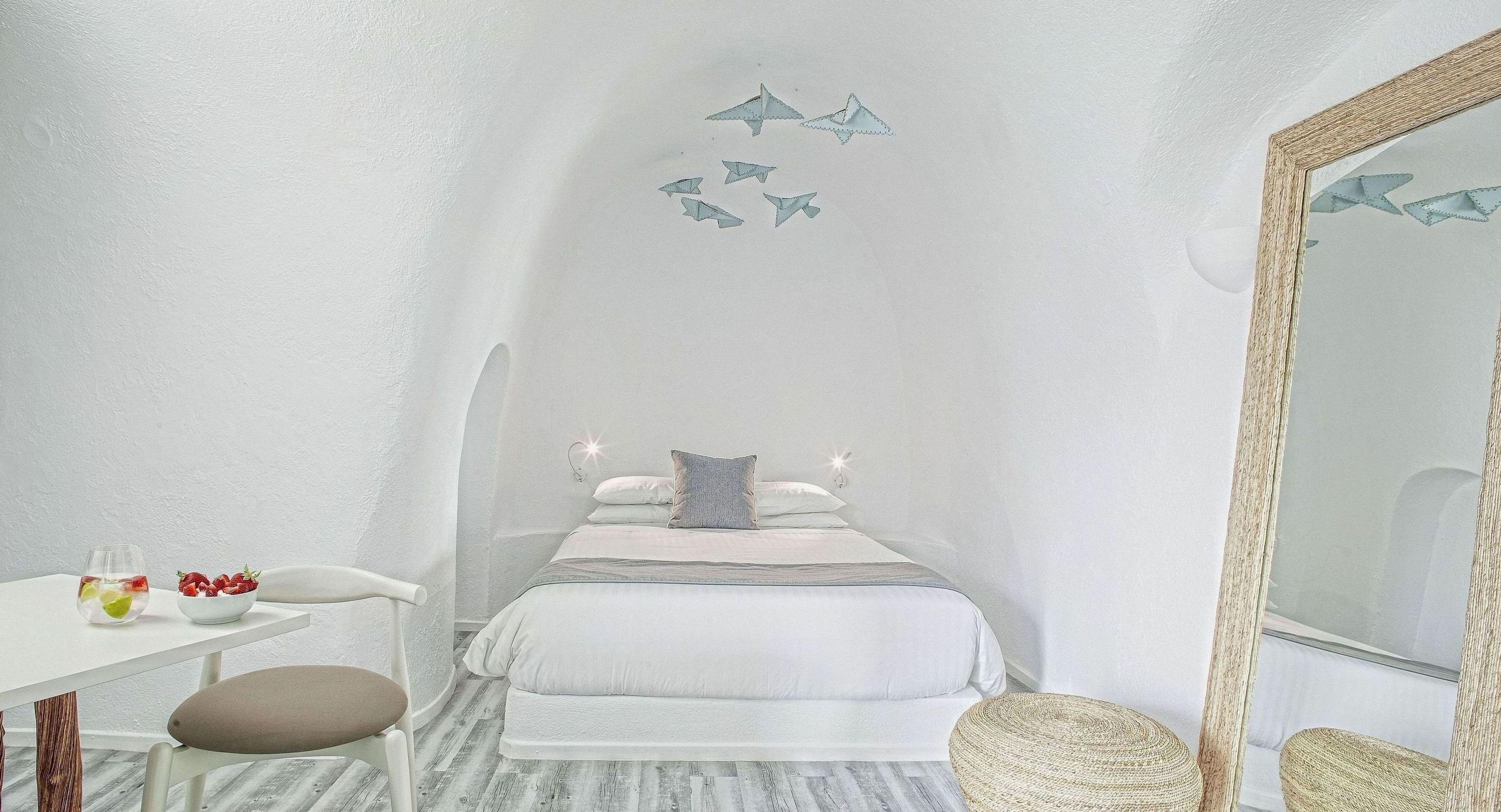 MILL HOUSES ELEGANT SUITES