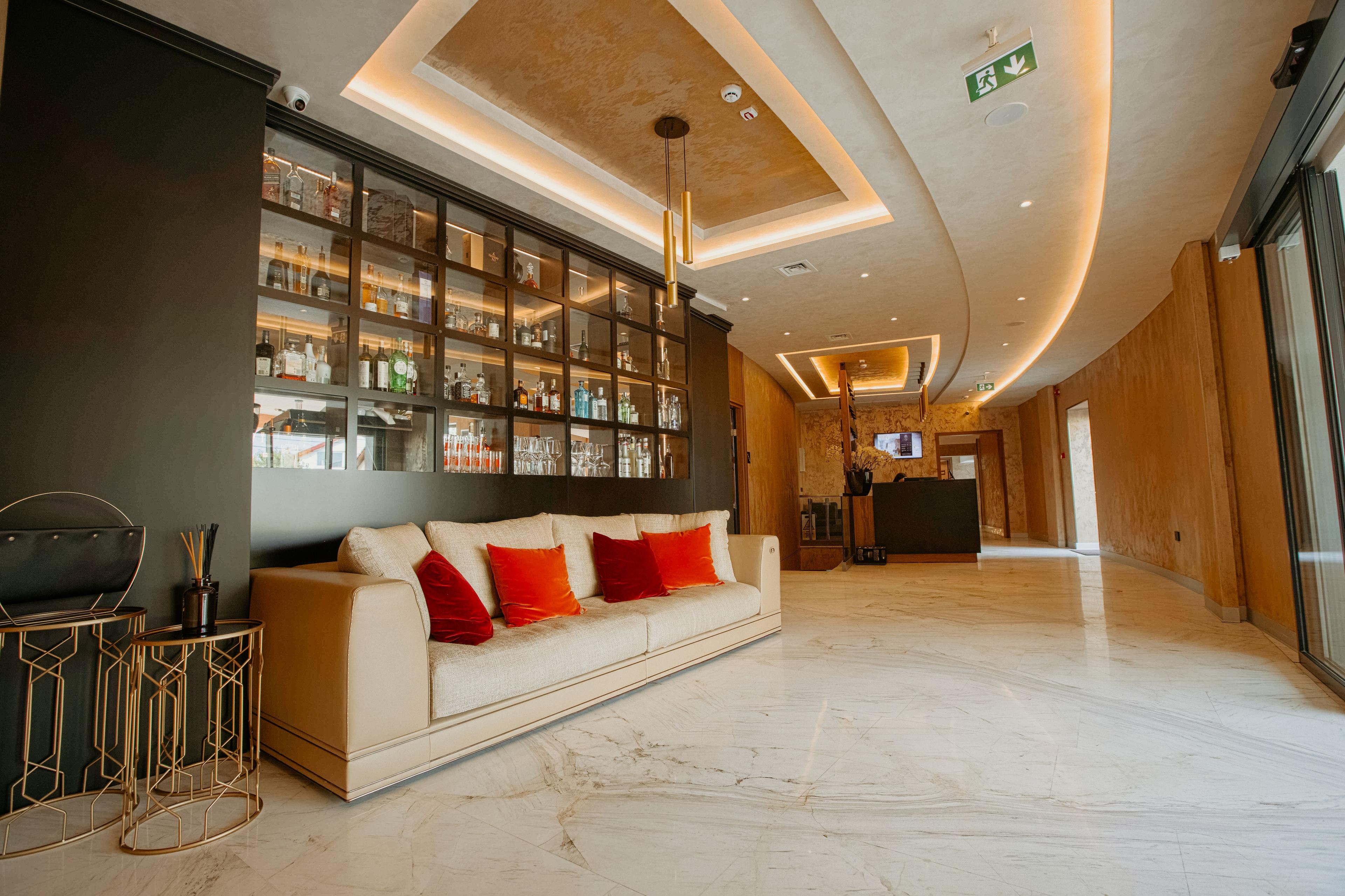 Stein Collection Hotel