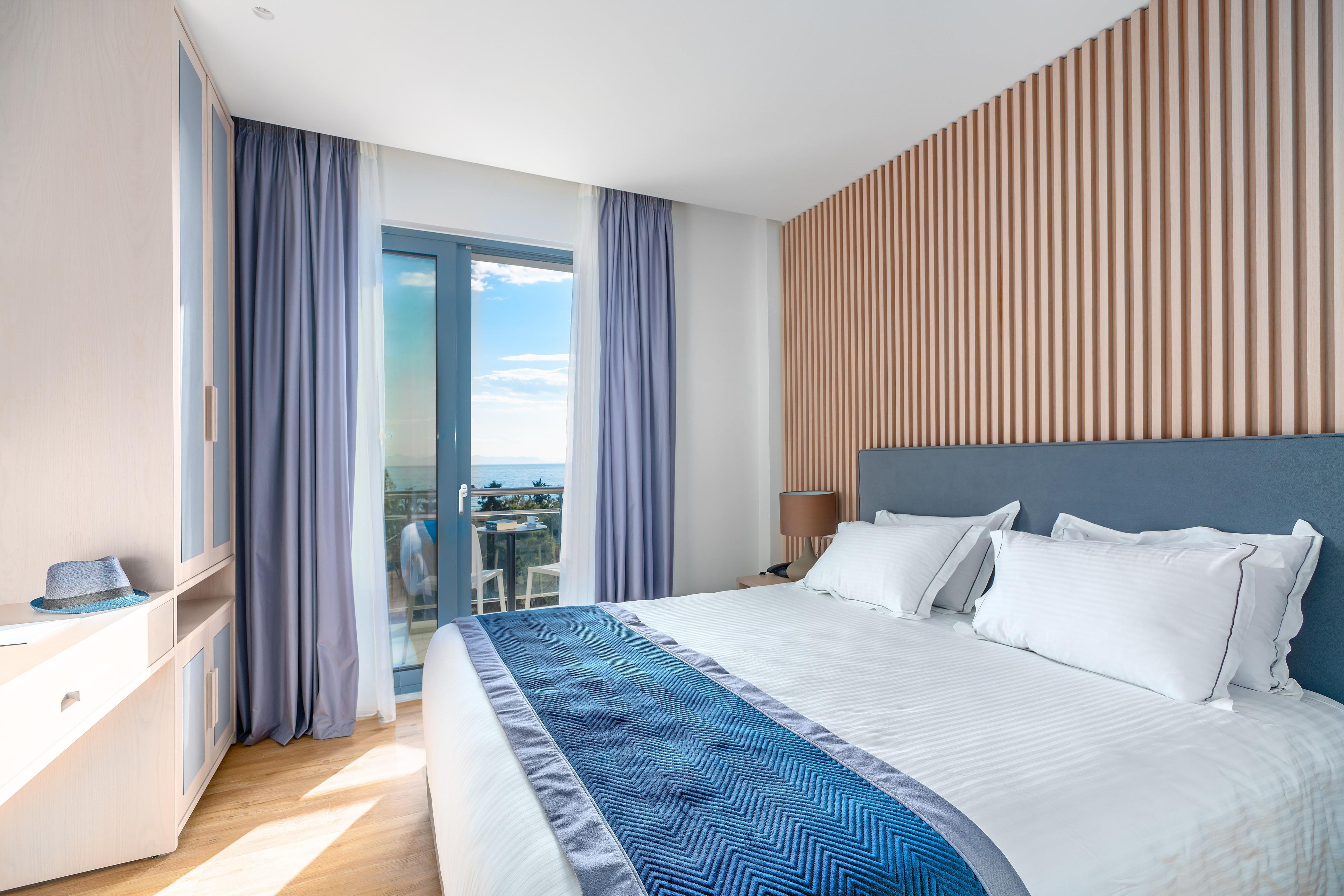 GLYFADA RIVIERA HOTEL