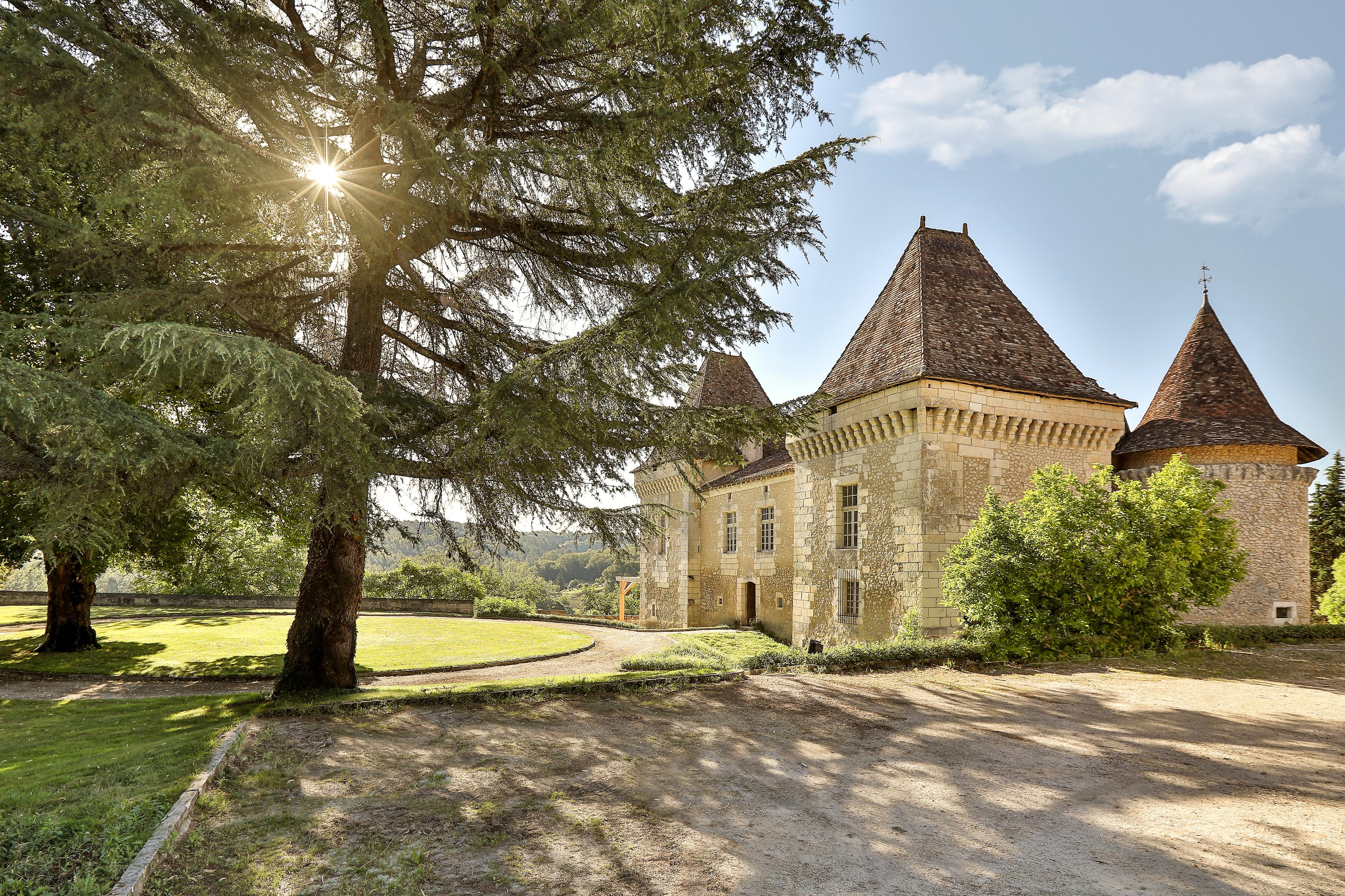CHATEAU DE BELET