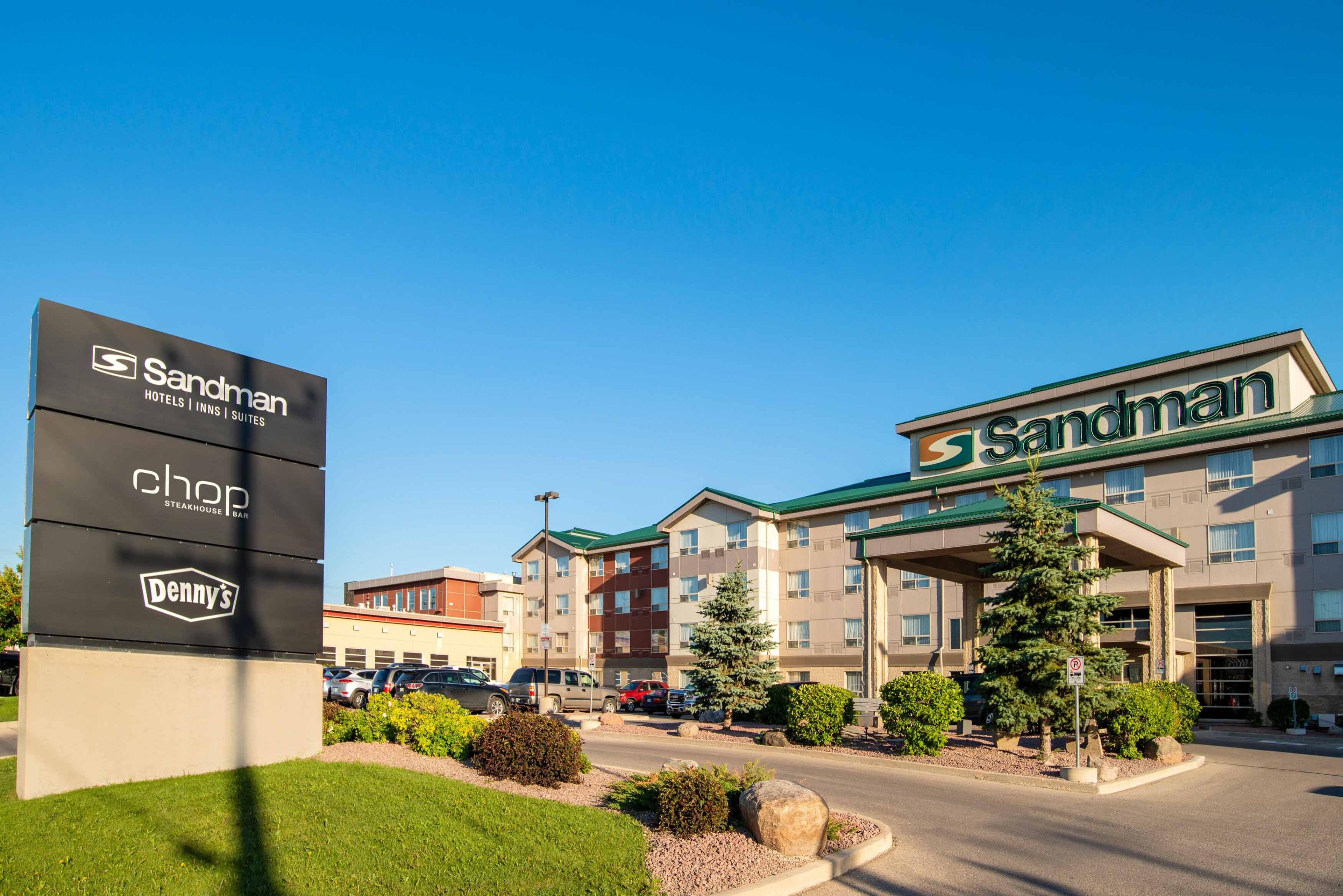SANDMAN HOTEL WINNIPEG AIRPORT